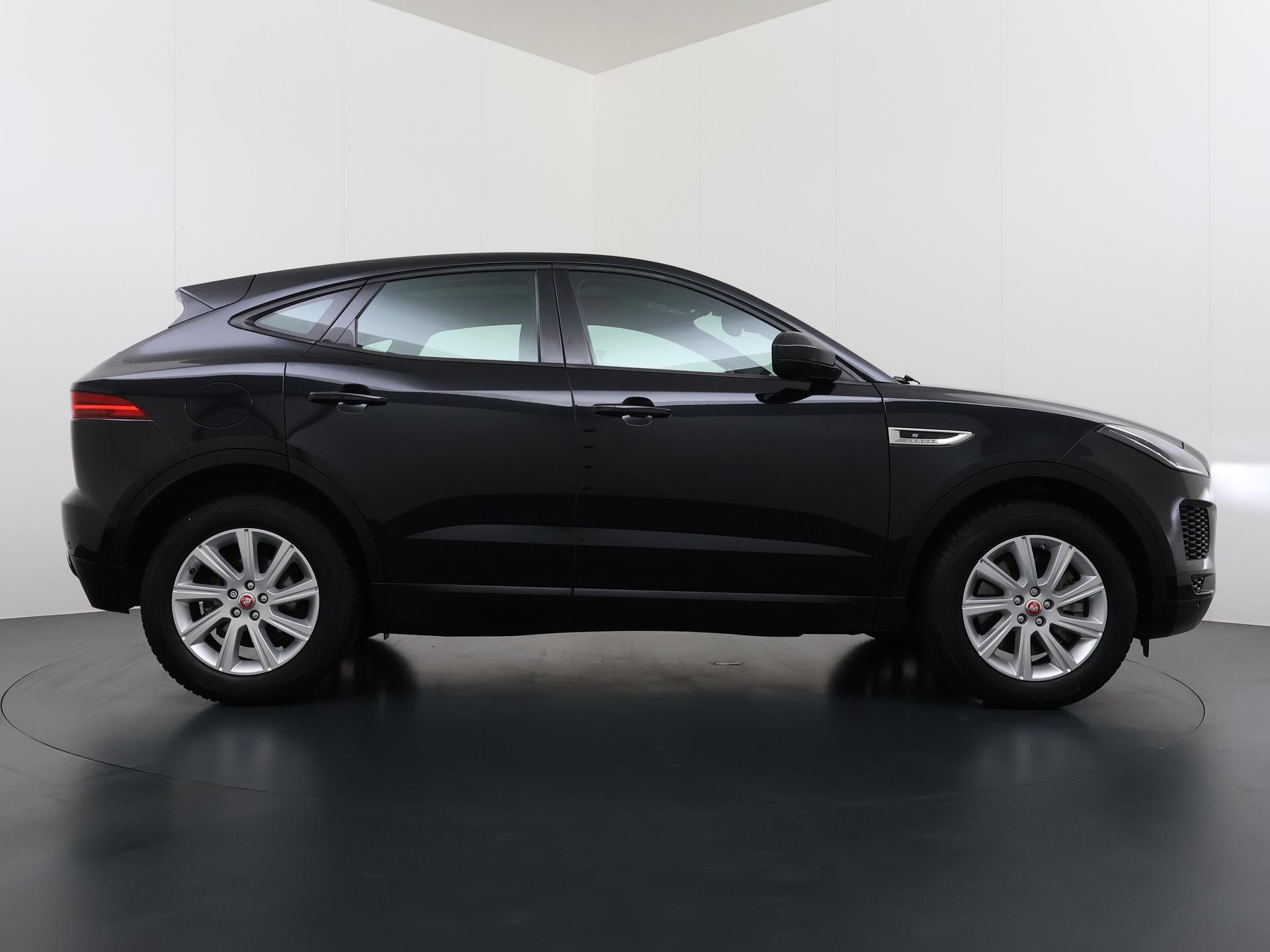 Foto van Jaguar Jaguar E-pace