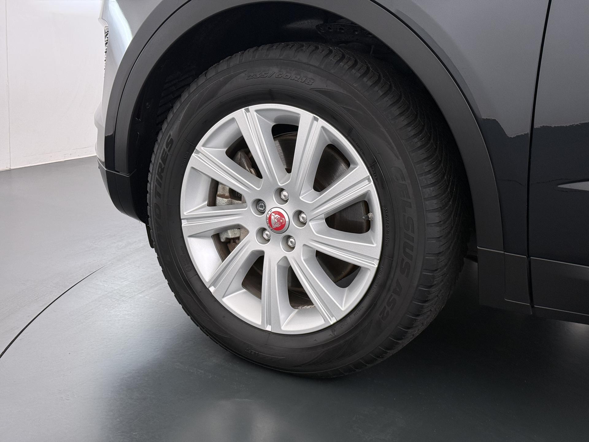 Foto van Jaguar Jaguar E-pace