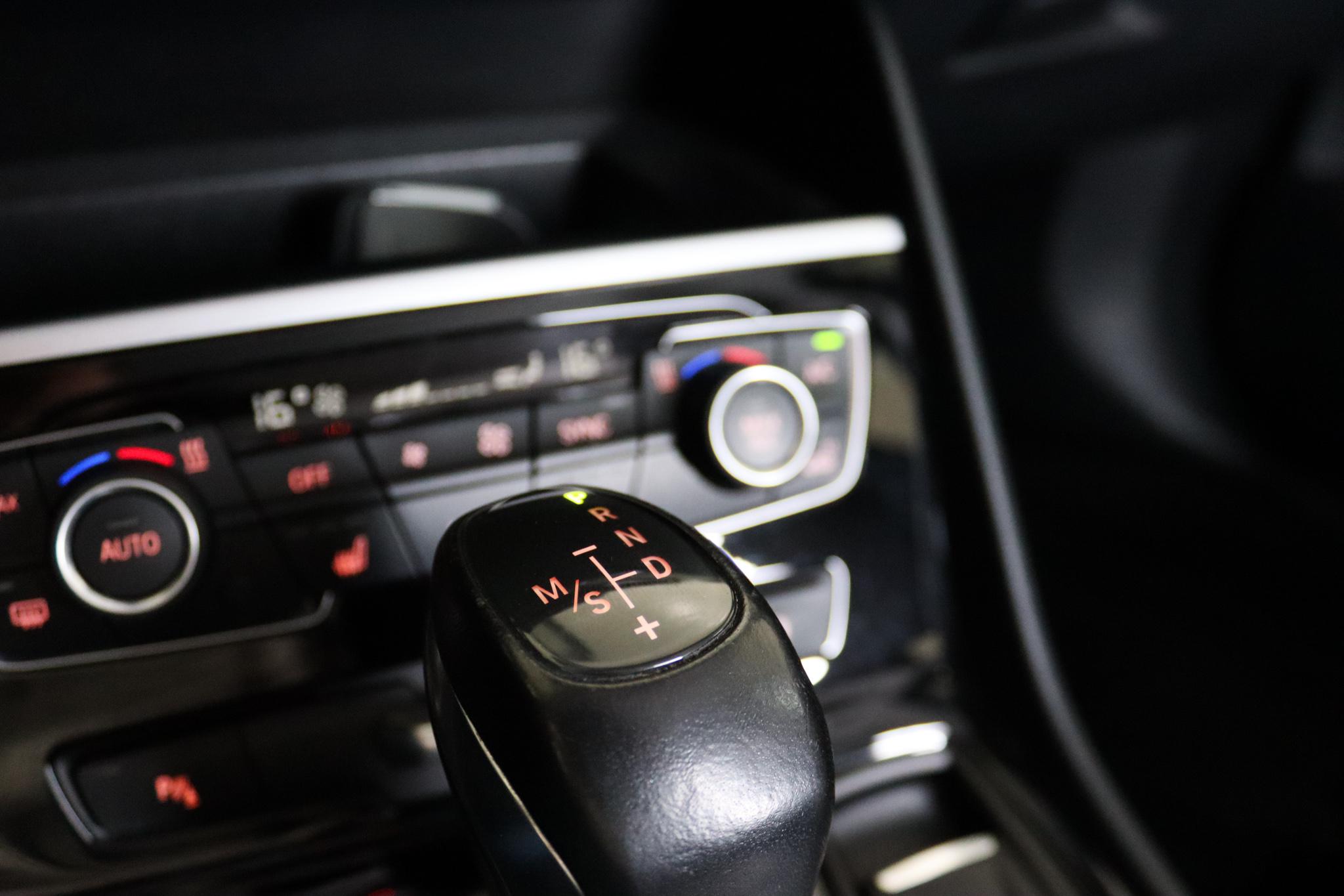 Foto van BMW 218i Active Tourer