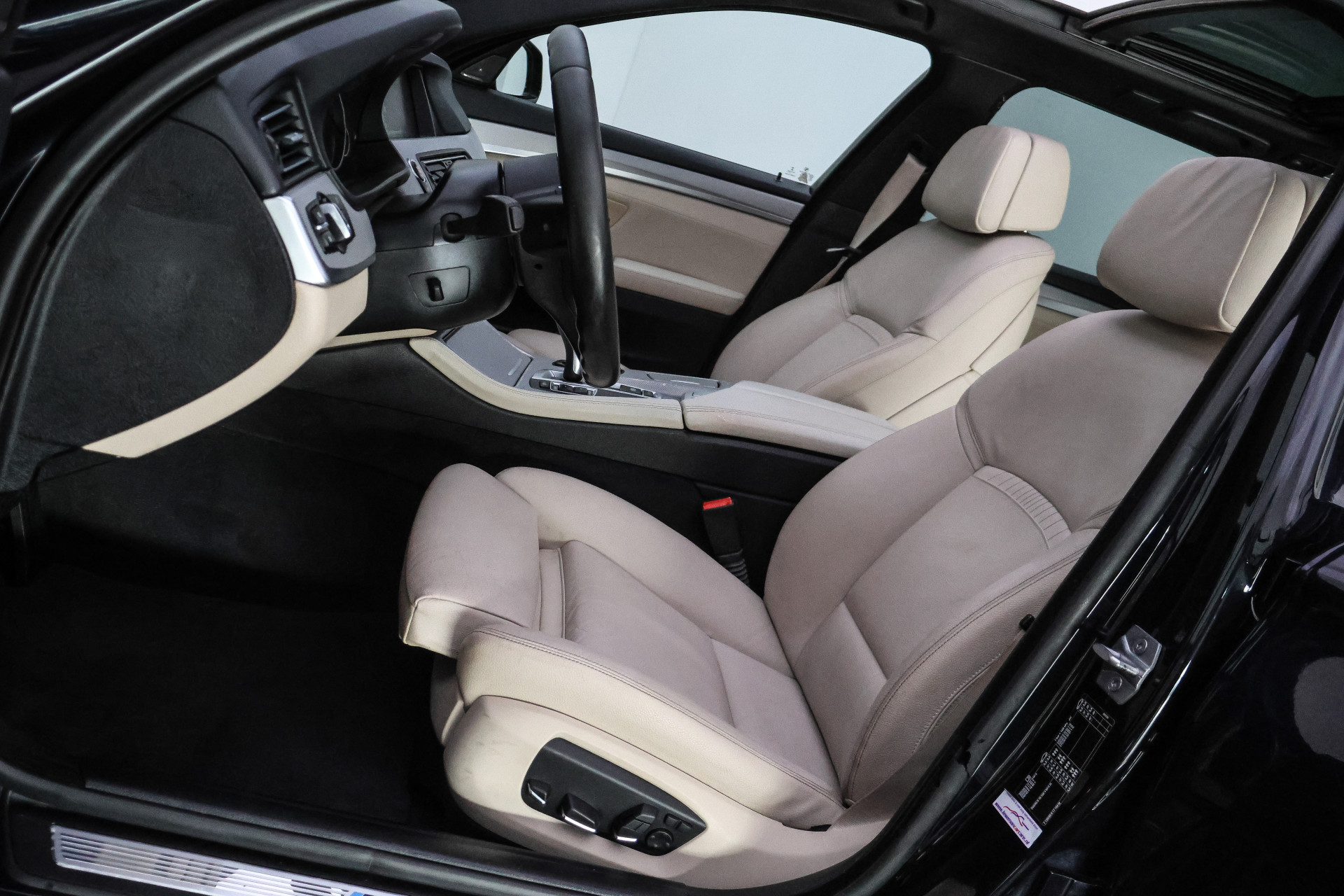 Foto van BMW 528i