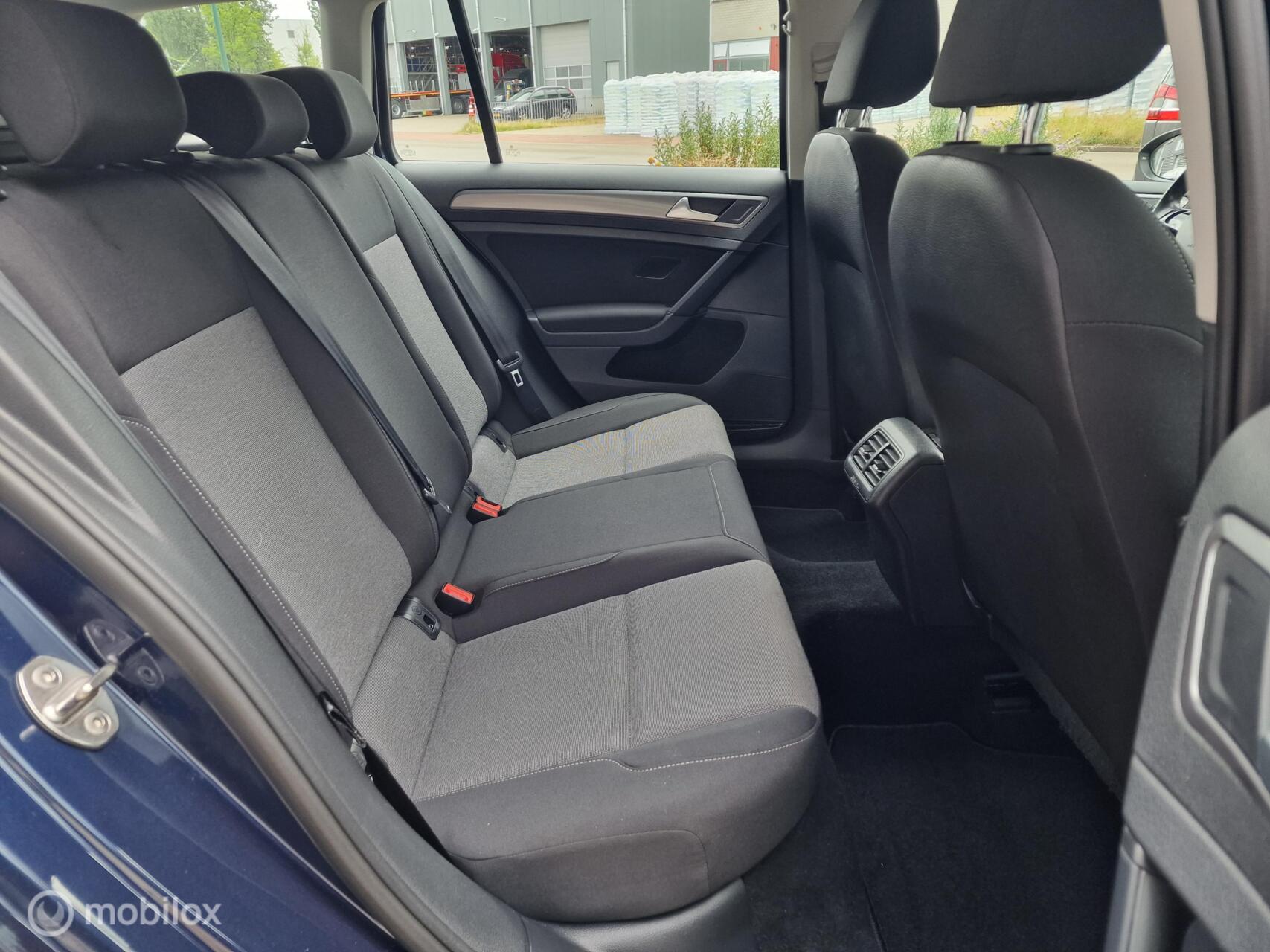 Foto van Volkswagen Golf Variant