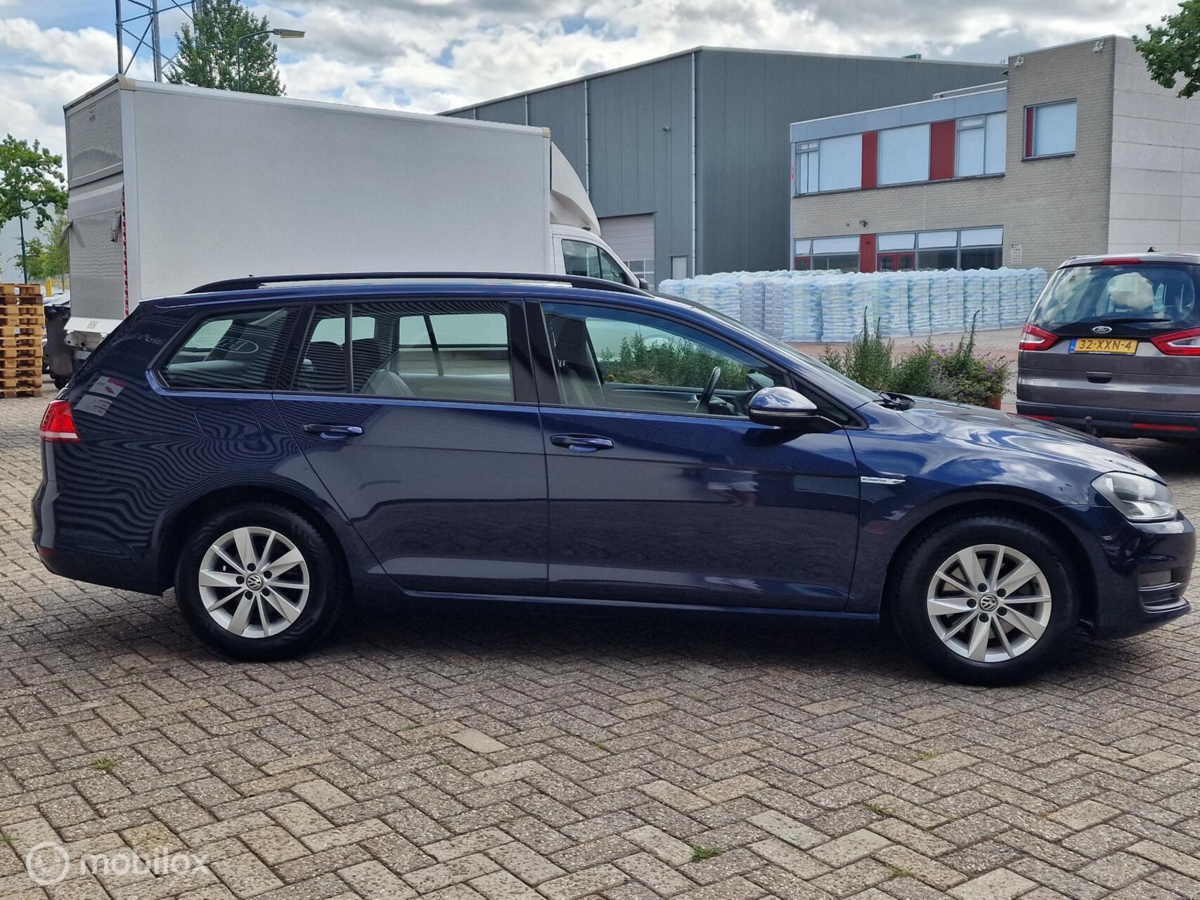 Foto van Volkswagen Golf Variant