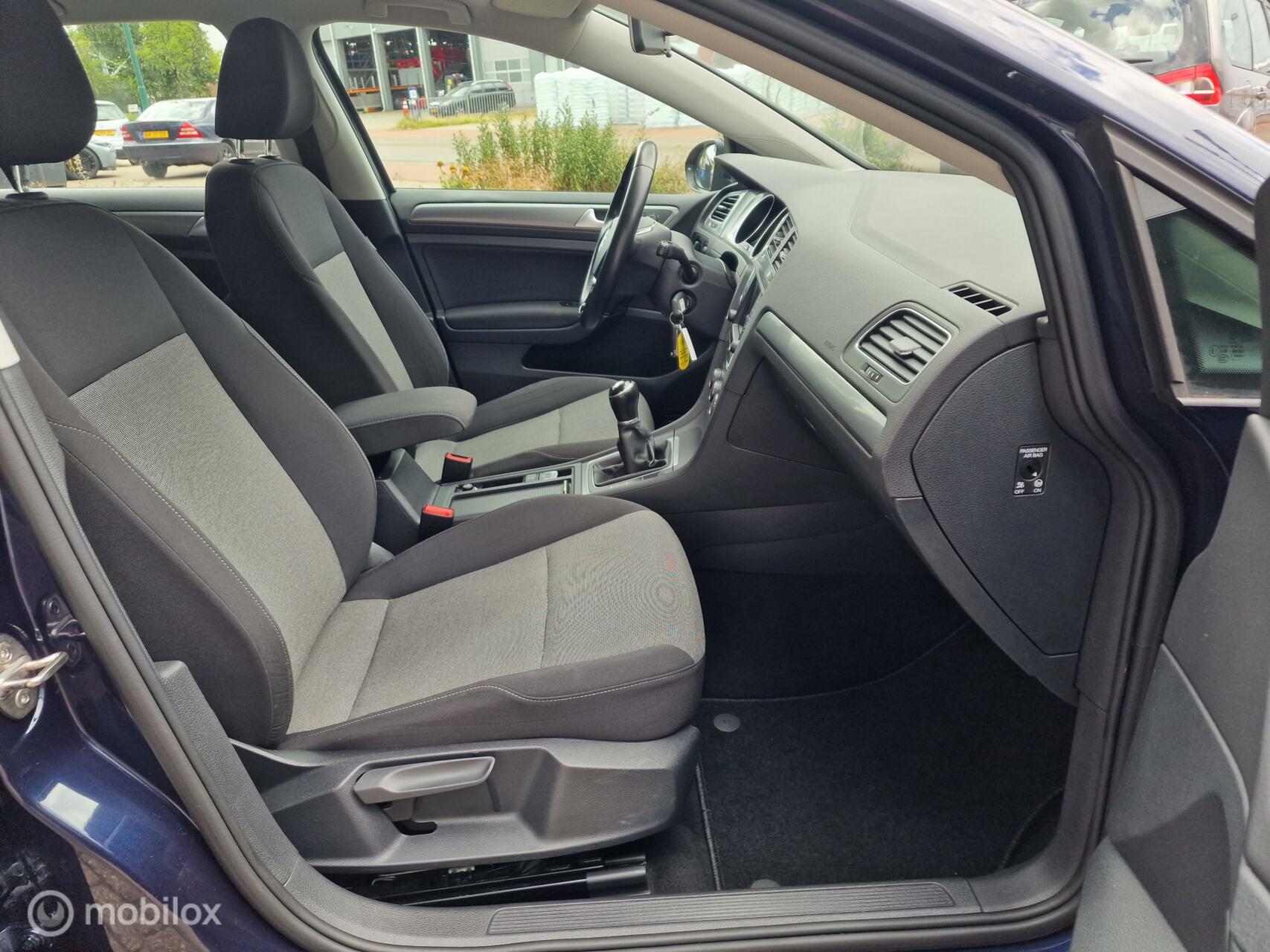 Foto van Volkswagen Golf Variant