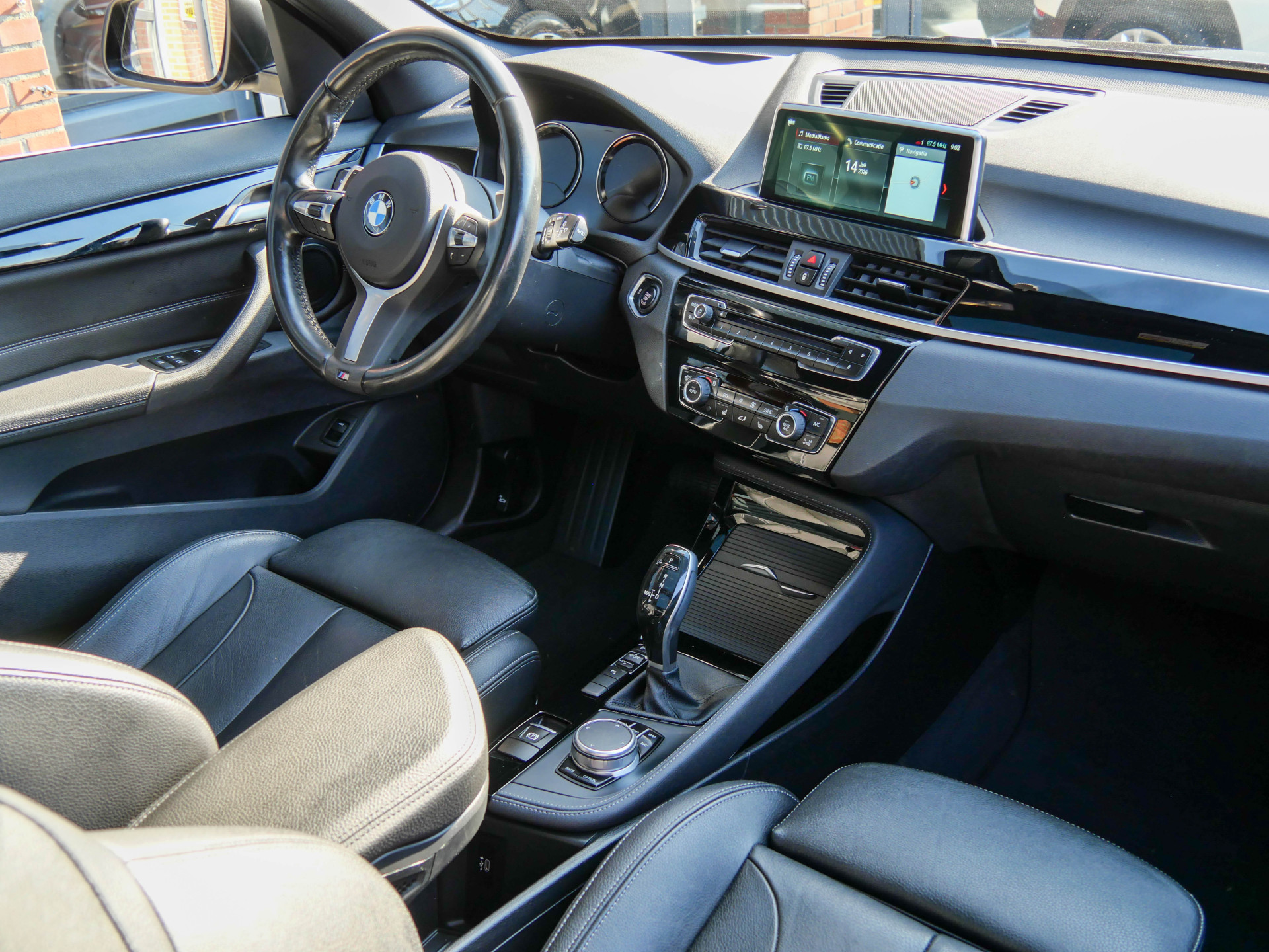 Foto van BMW X1 Sdrive20i
