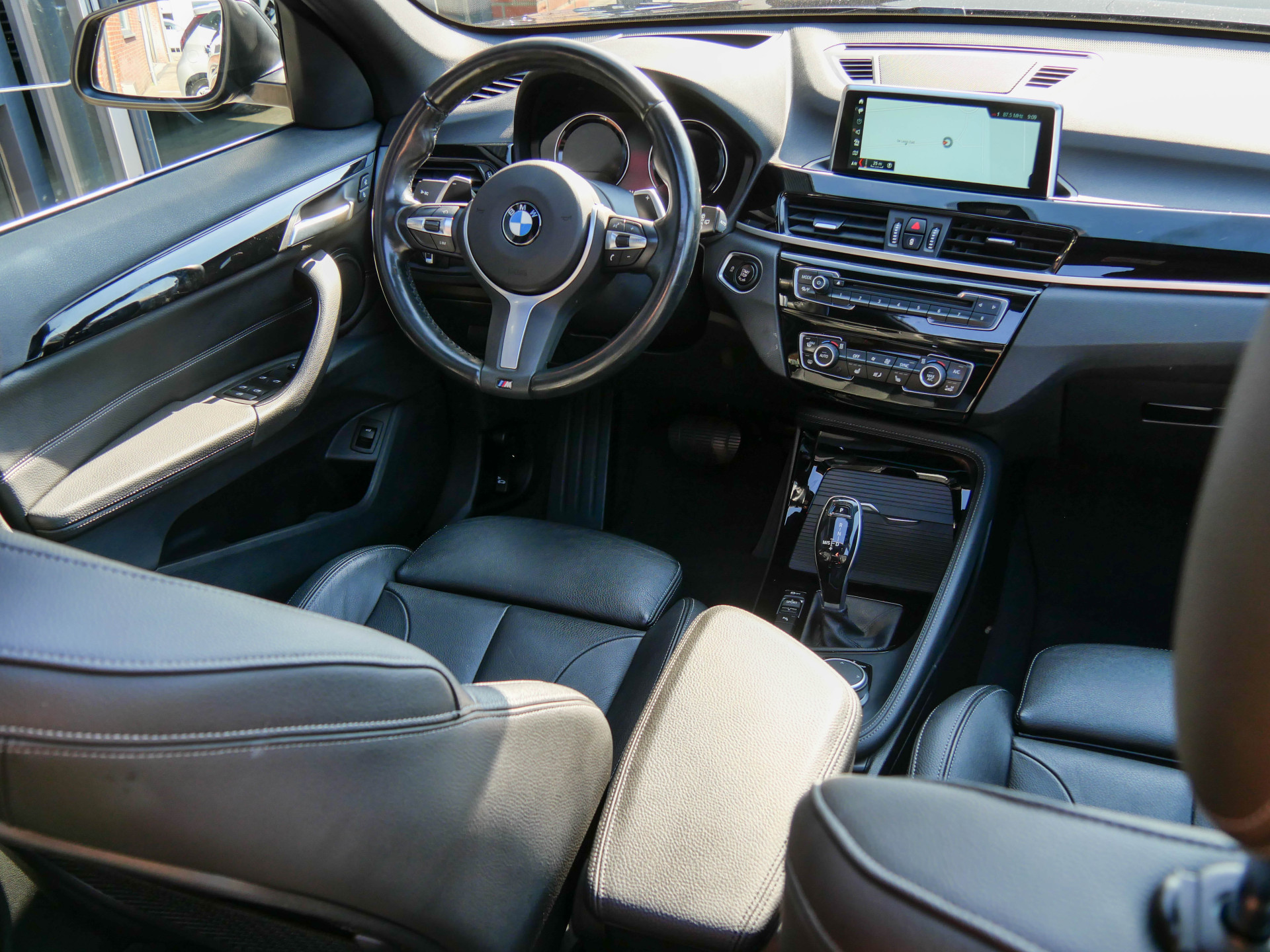 Foto van BMW X1 Sdrive20i