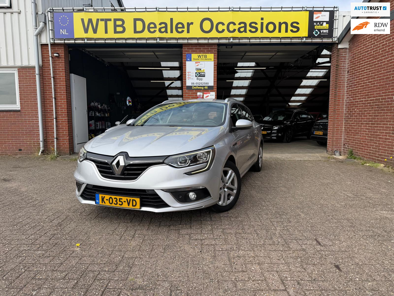 Renault Megane 1.5 Blue dCi Limited Edition, 1e Eig, Camera, Navi, parkeersensoren, APK tot 1-3-2027 2020 - voorkant