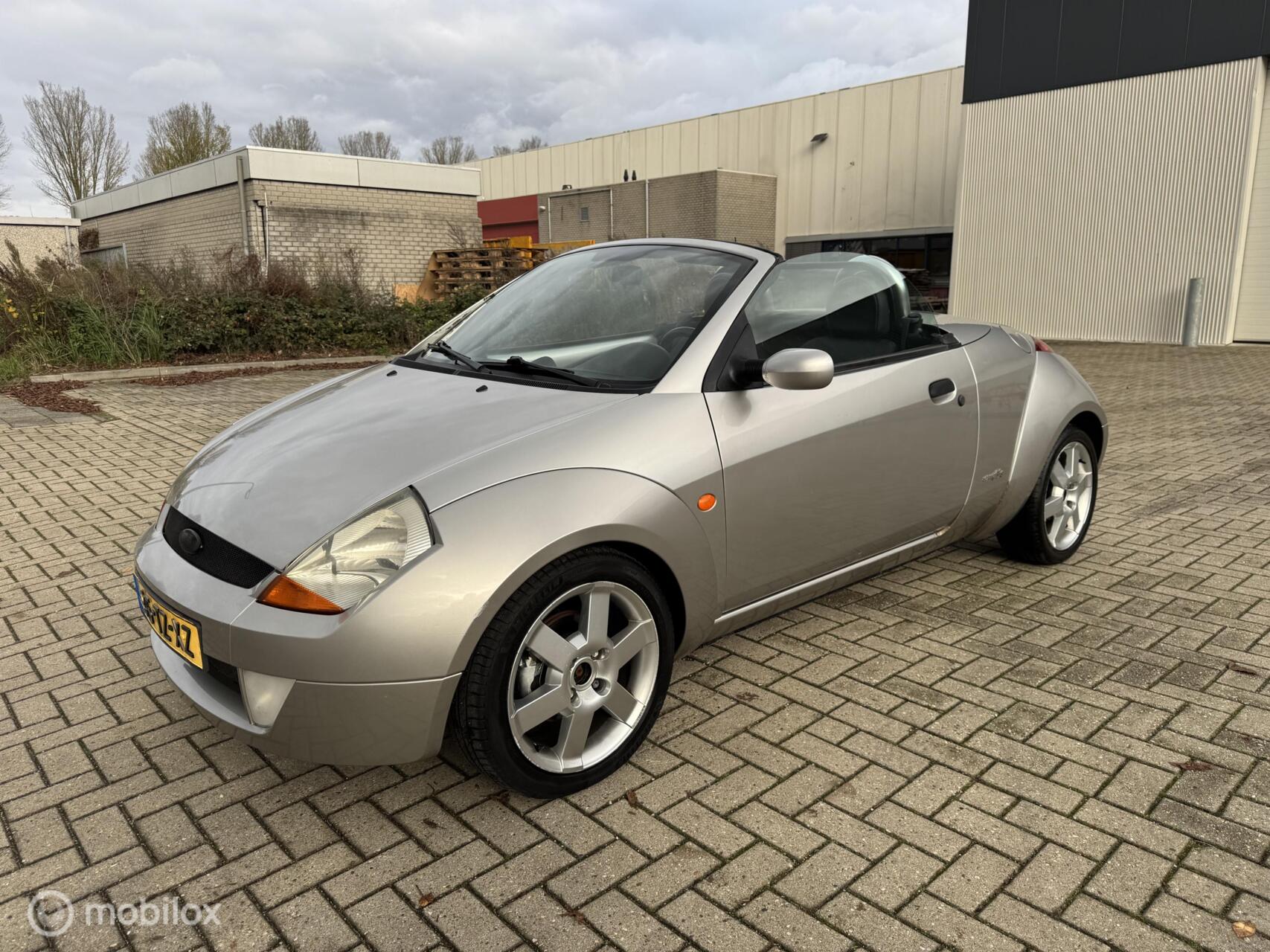 Ford Street Ka 1.6 First Edition Airco/Leer 2003 - voorkant