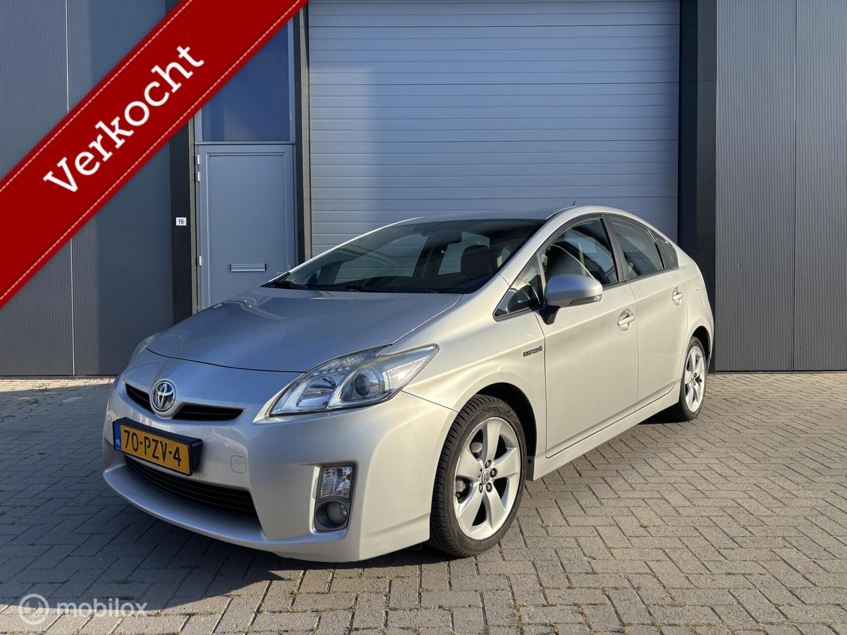 Toyota Toyota Prius 1.8 Executive 2010 - voorkant