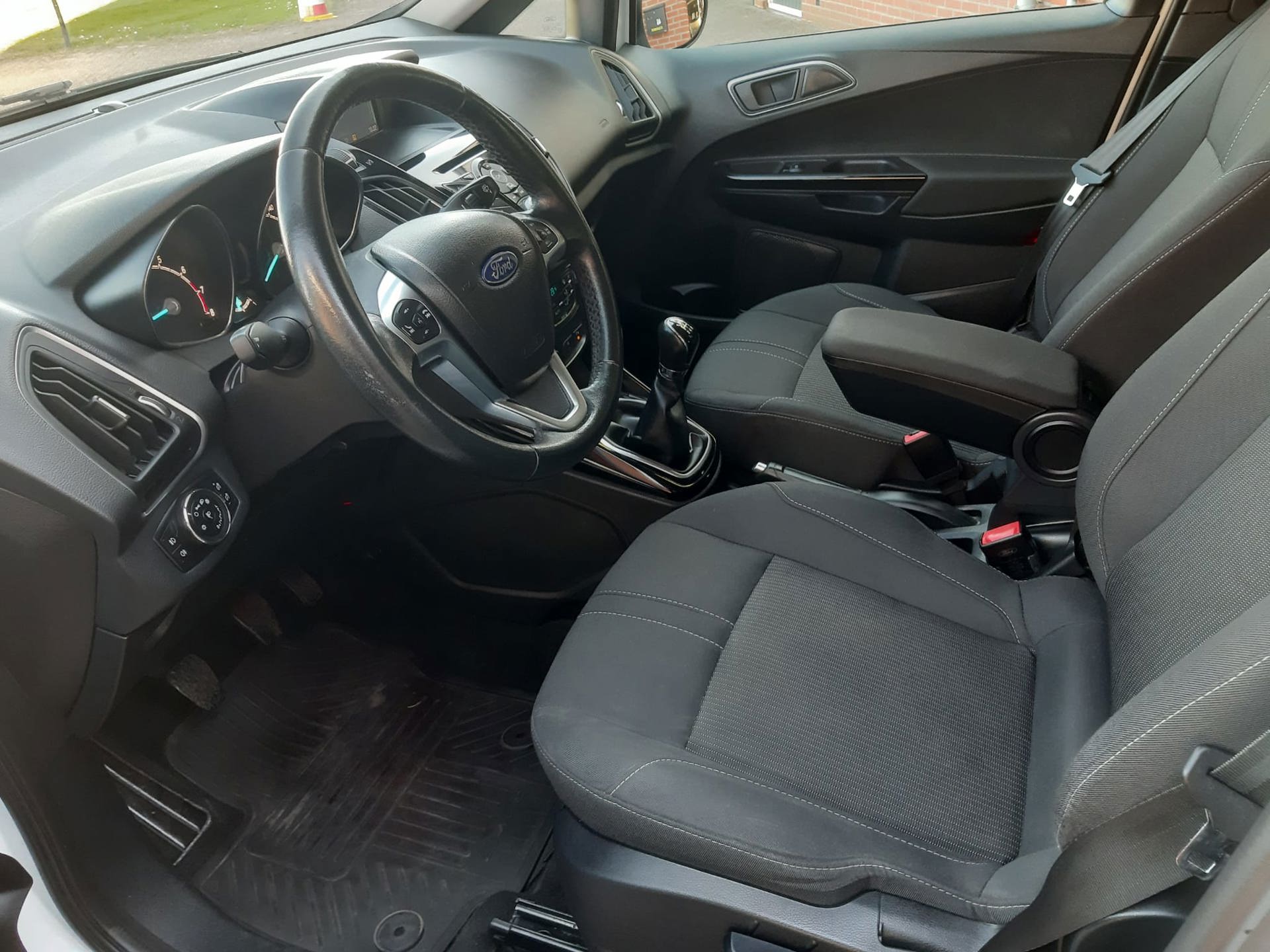 Foto van Ford B-max