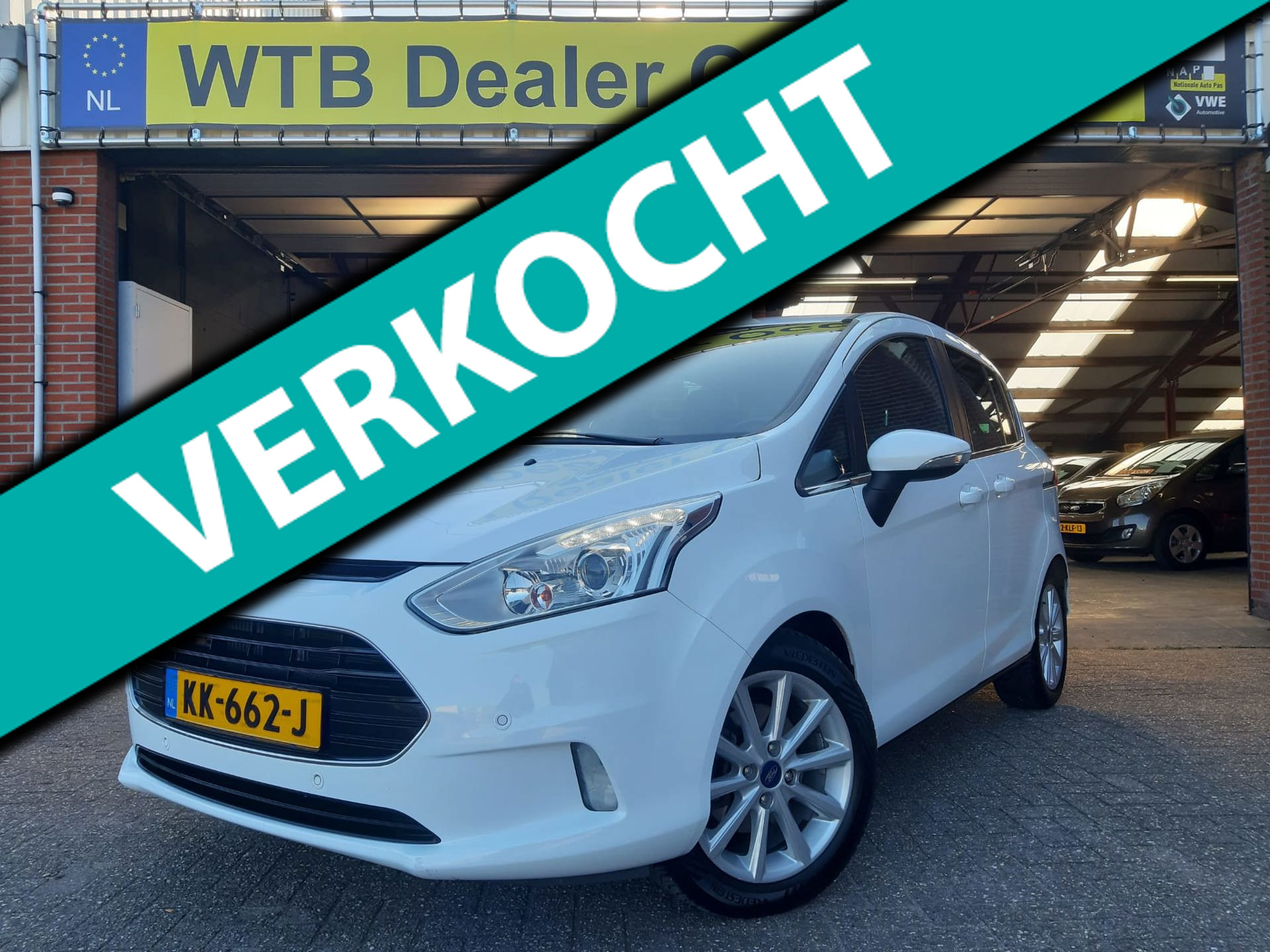 Ford B-max 1.0 EcoBoost Titanium, Navigatie, Airco, Cruise Control, Trekhaak, Camera achter, ruime instap achter, dealeronderh. 2016 - voorkant
