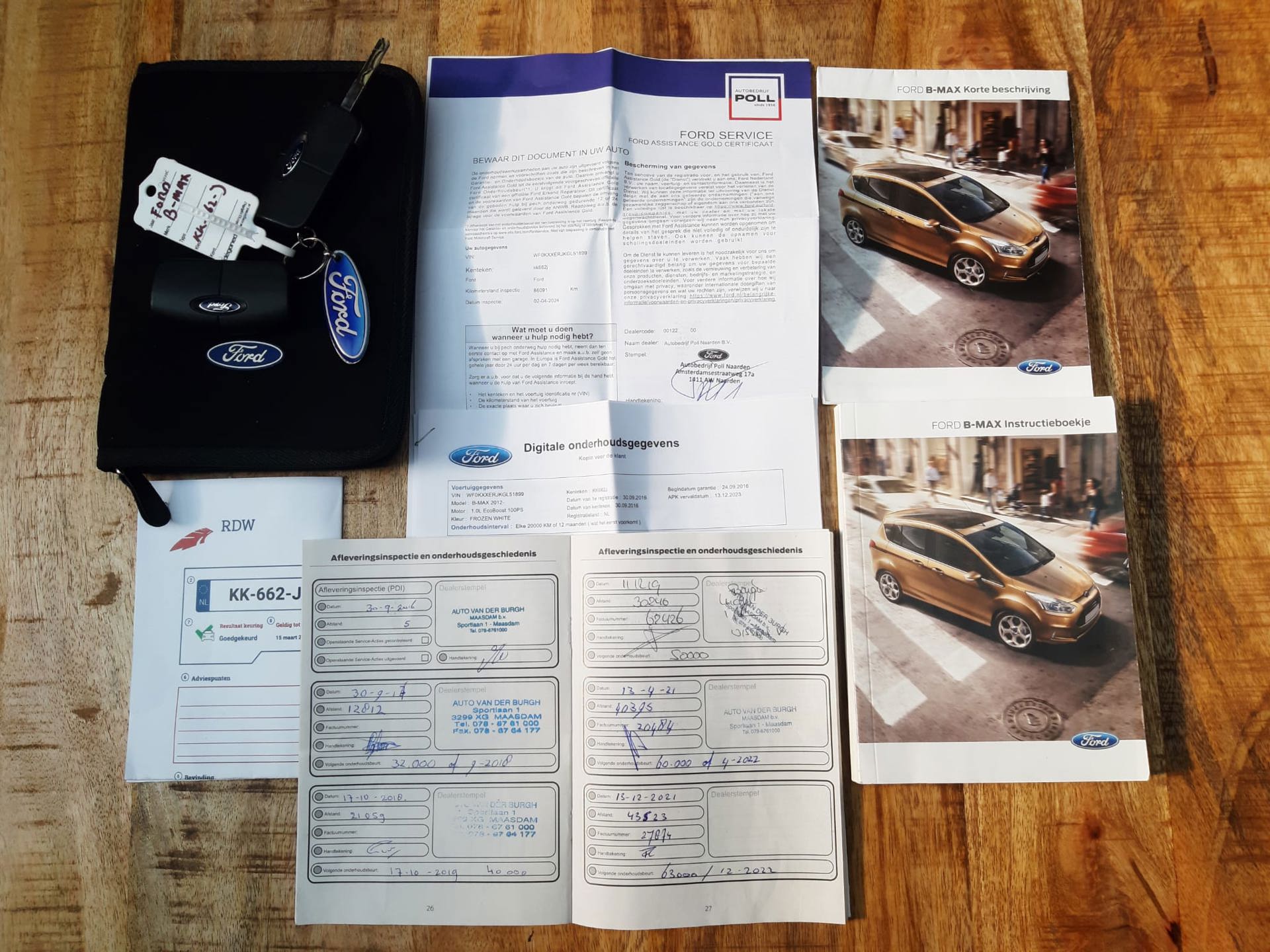 Foto van Ford B-max
