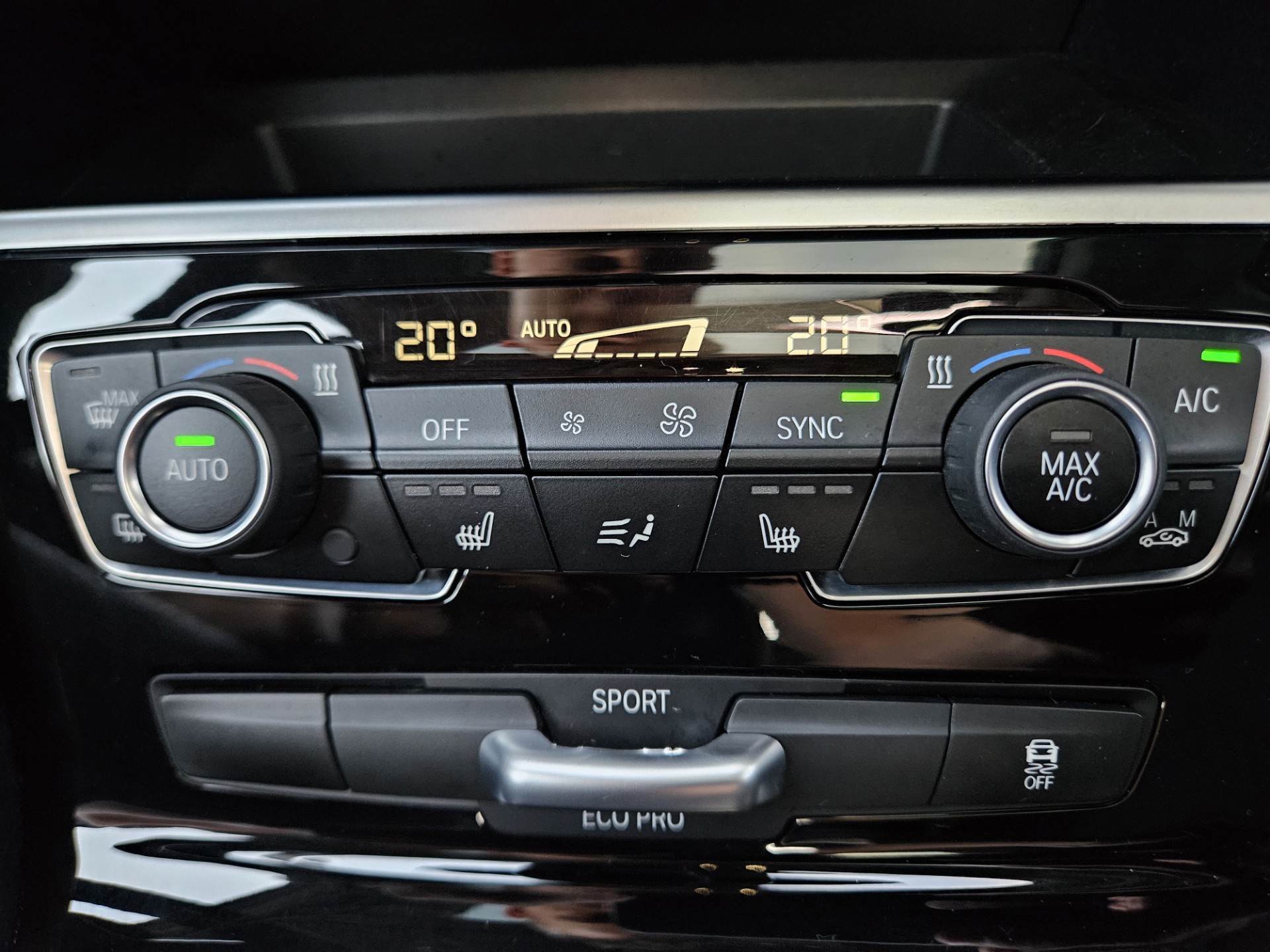 Foto van BMW 220i Active Tourer