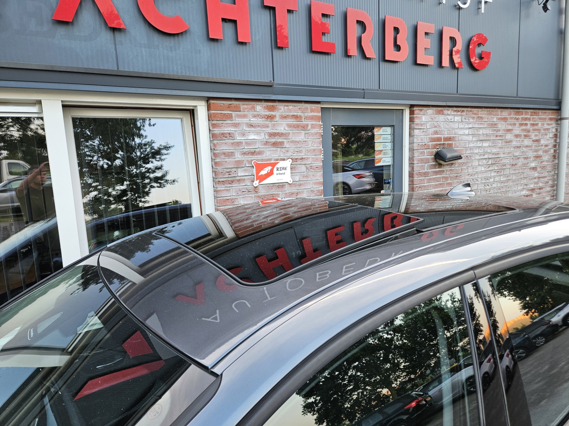 Foto van BMW 220i Active Tourer