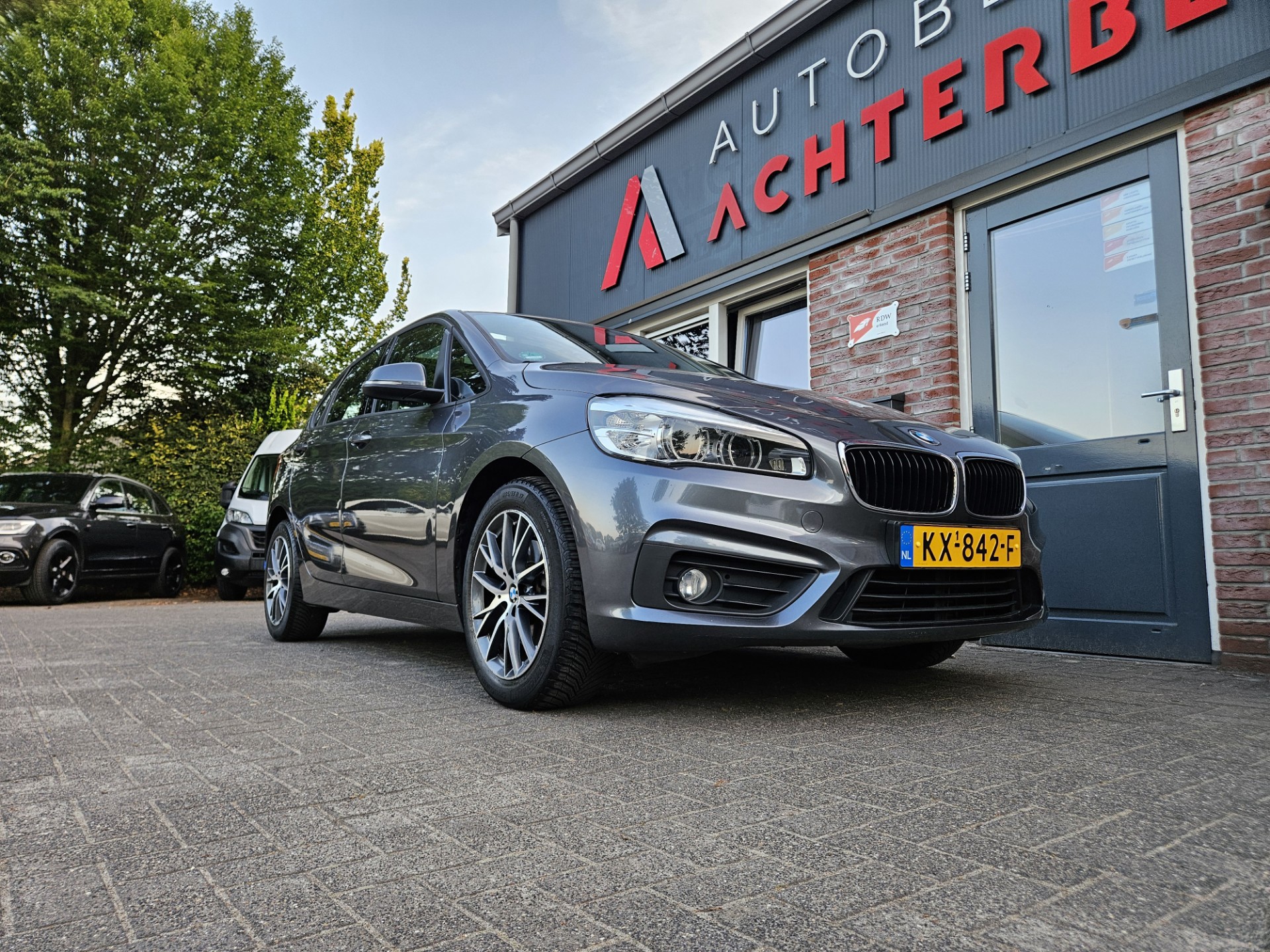 Foto van BMW 220i Active Tourer