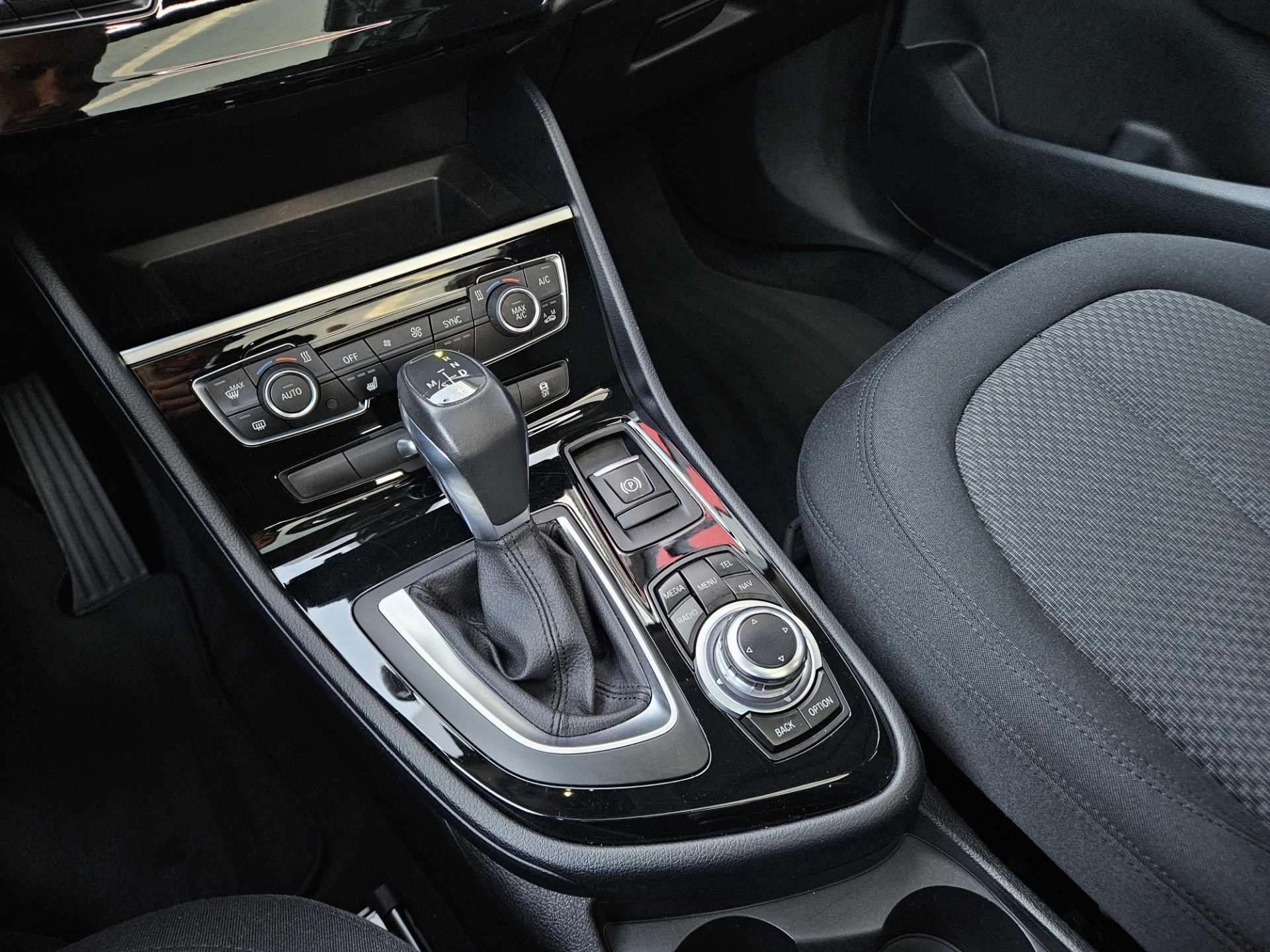 Foto van BMW 220i Active Tourer