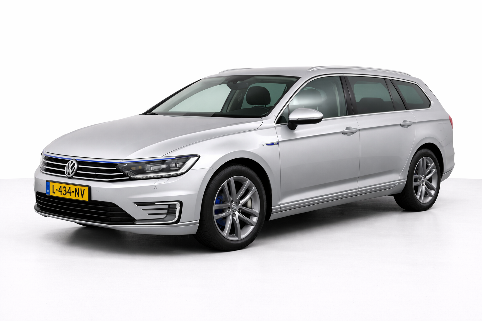 Volkswagen Passat Variant 1.4 TSI GTE Airco Cruise Standkach 2017 - voorkant