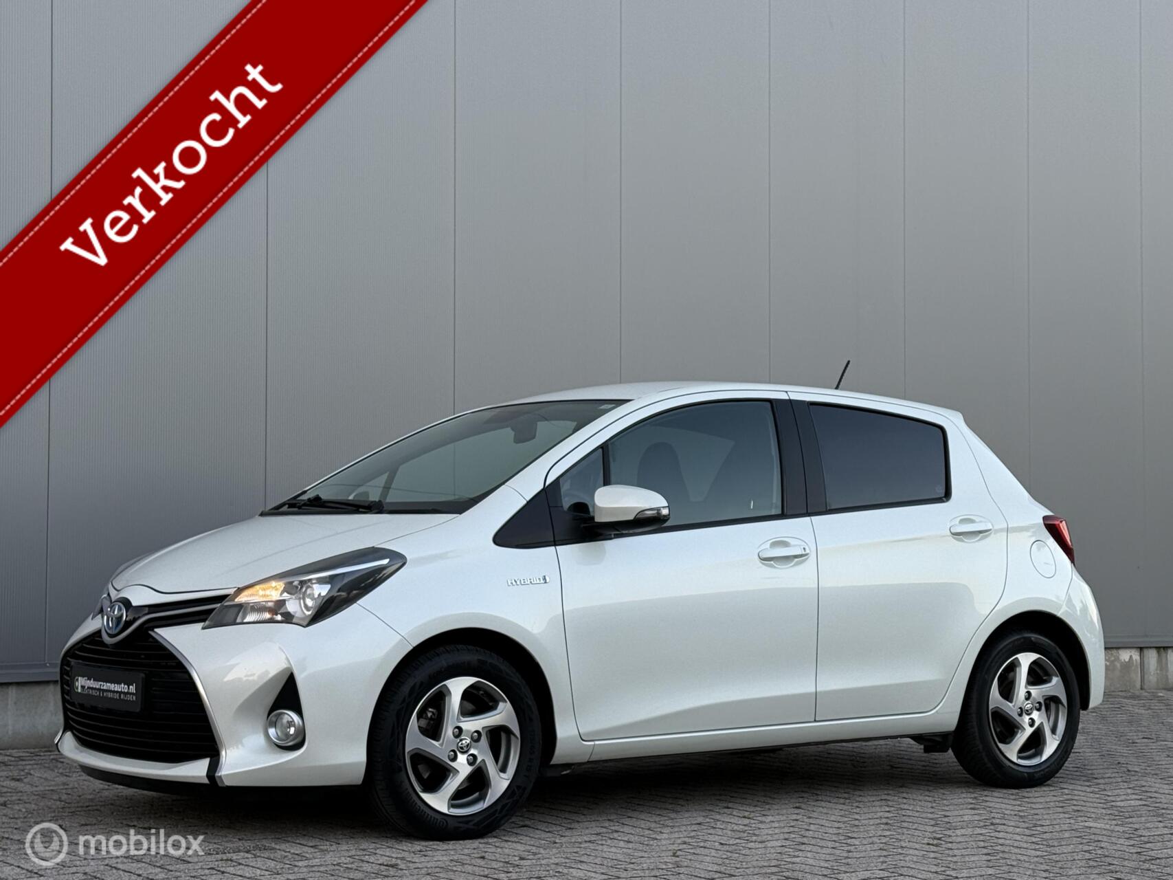 Toyota Toyota Yaris Hybrid 1.5 Hybrid Comfort - Camera - Cruise - Clima 2014 - voorkant
