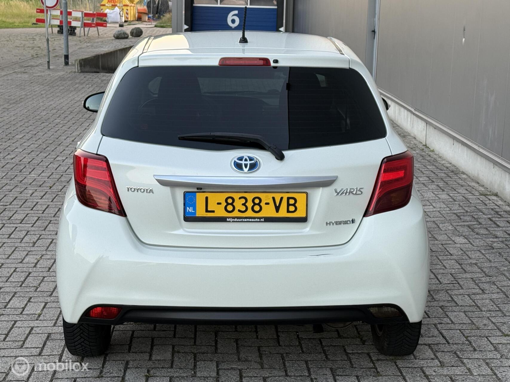Foto van Toyota Toyota Yaris Hybrid