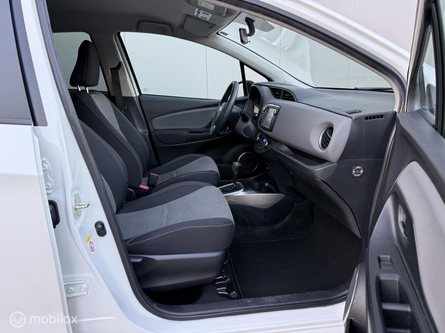 Foto van Toyota Toyota Yaris Hybrid
