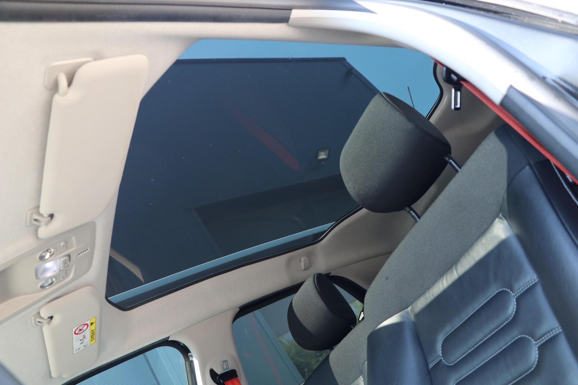 Foto van Citroen C4 Cactus