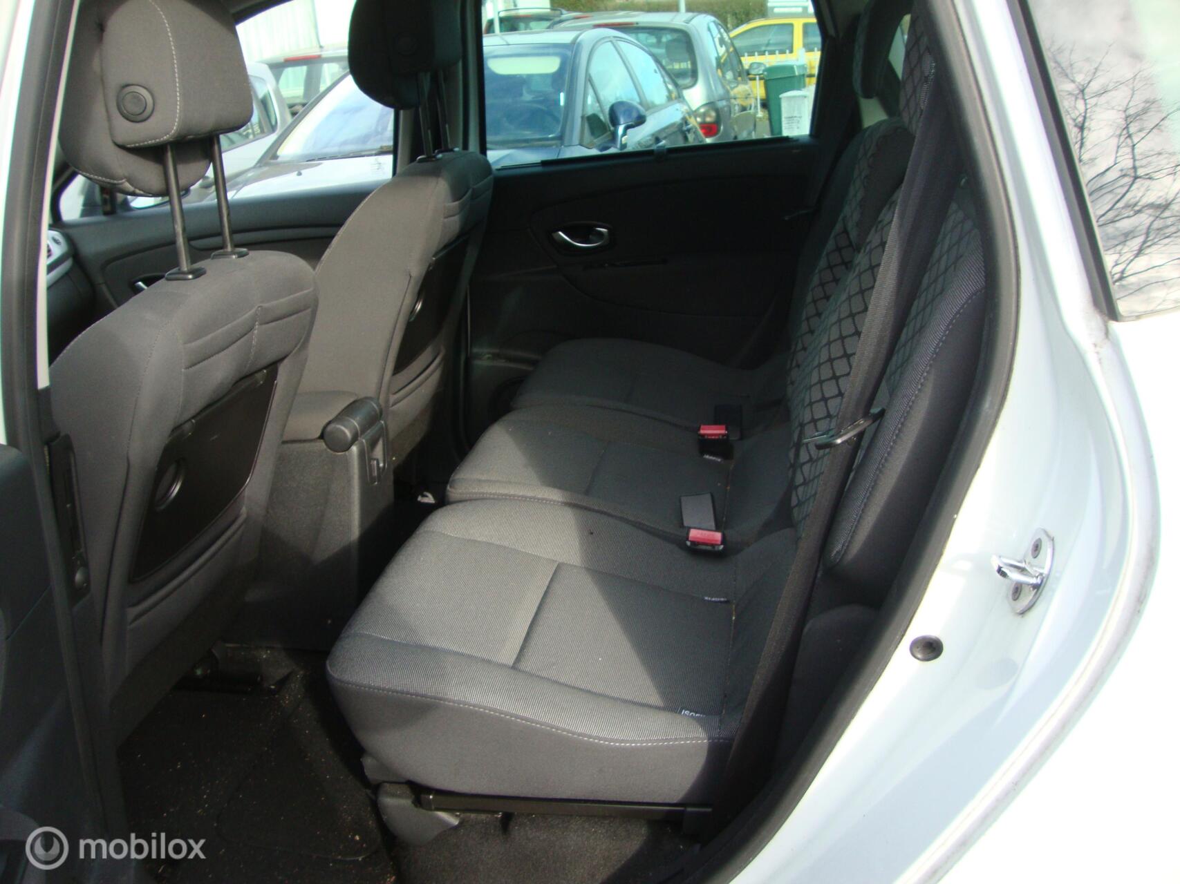 Foto van Renault Megane Scenic