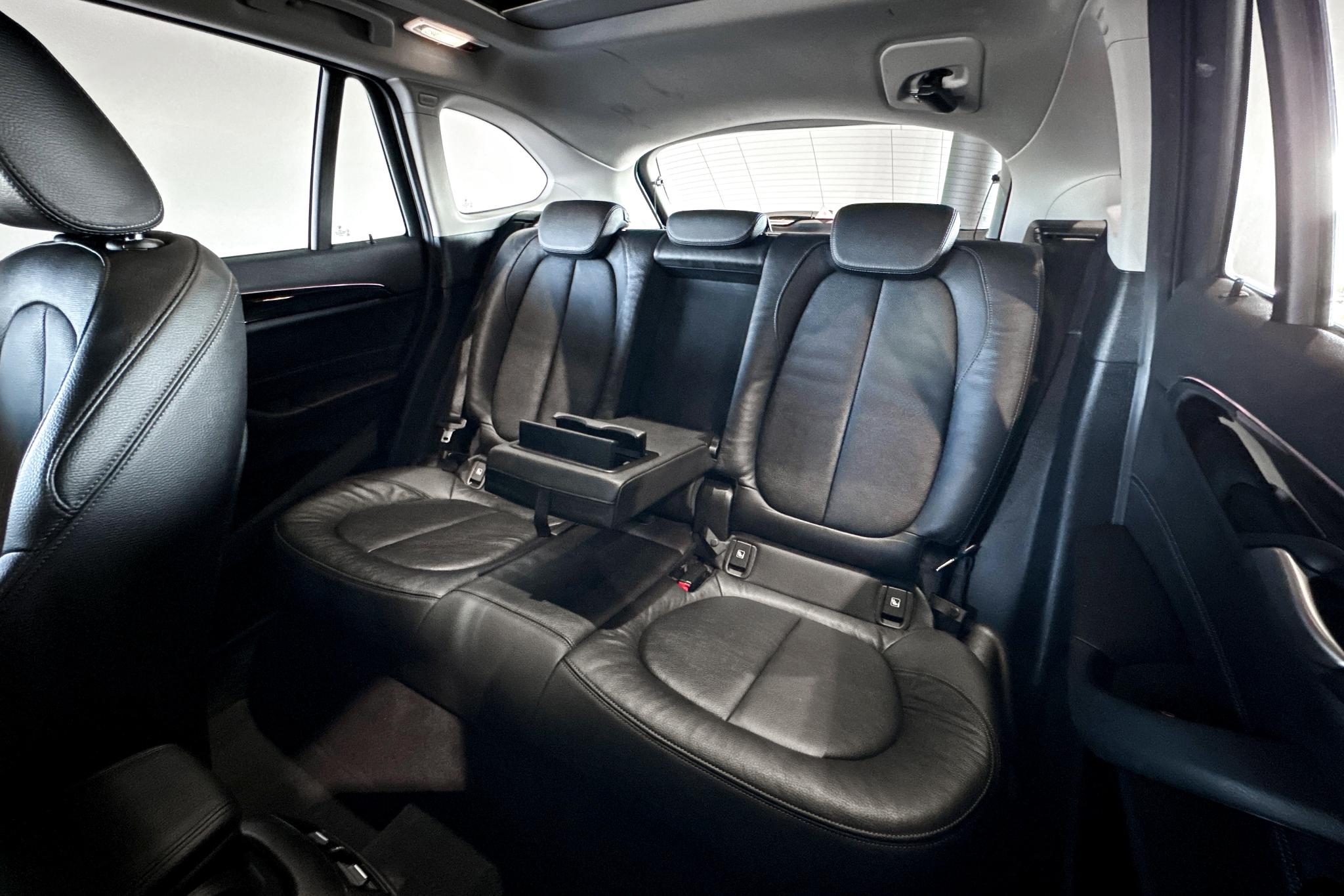 Foto van BMW X1 Xdrive25e