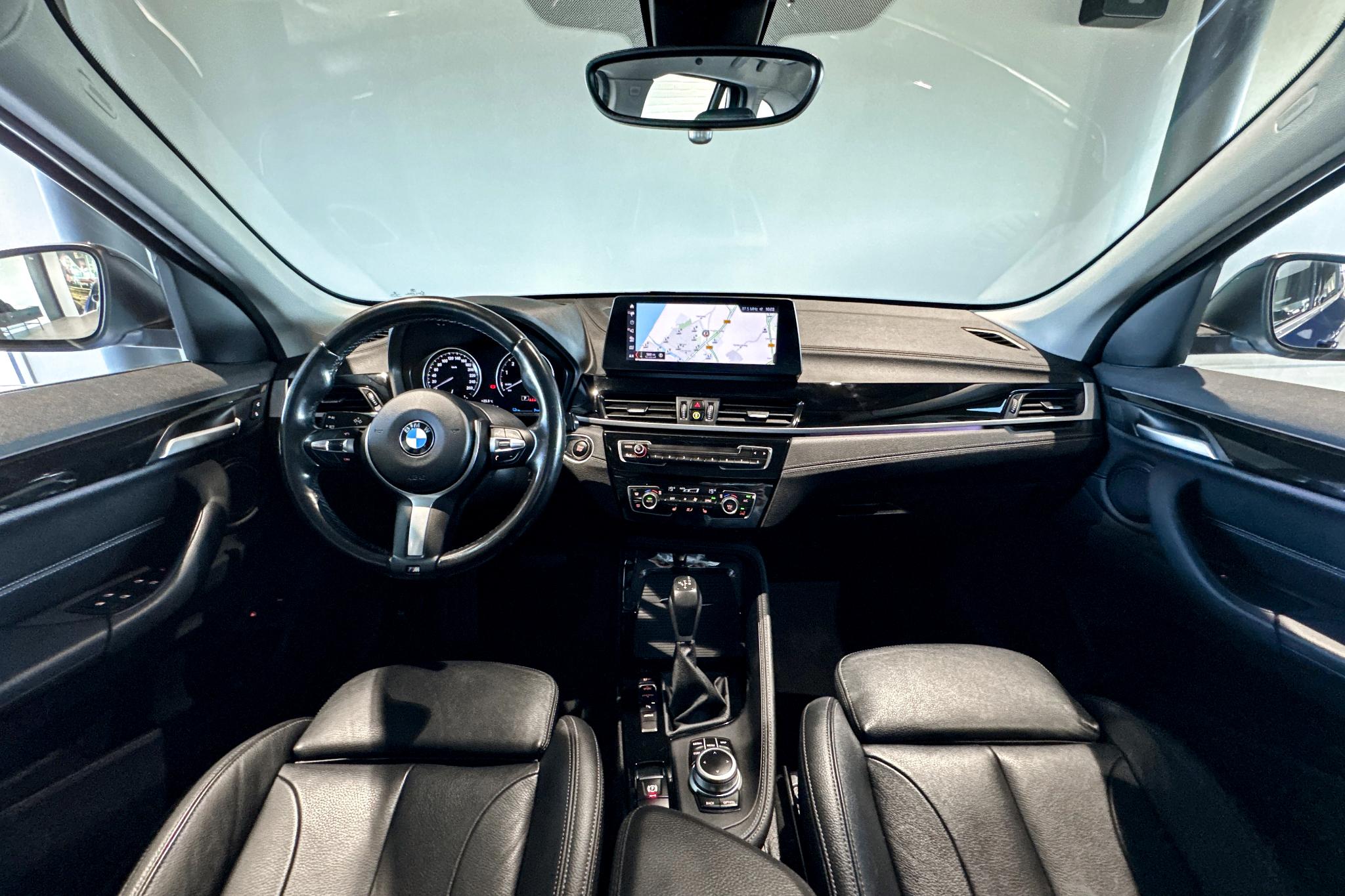 Foto van BMW X1 Xdrive25e