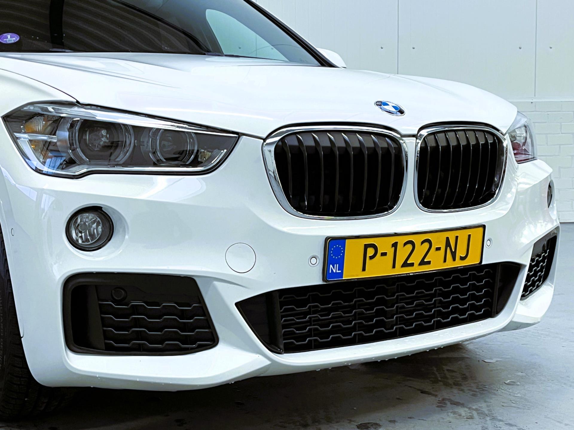 Foto van BMW X1 Sdrive18i