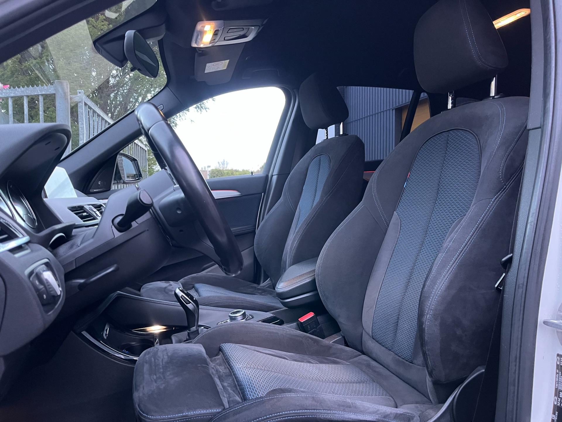 Foto van BMW X1 Sdrive18i