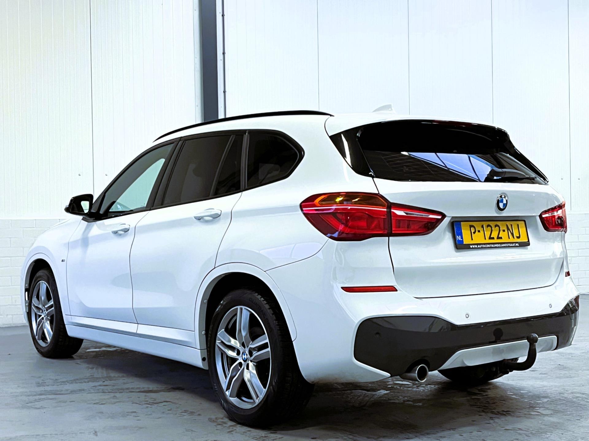 Foto van BMW X1 Sdrive18i