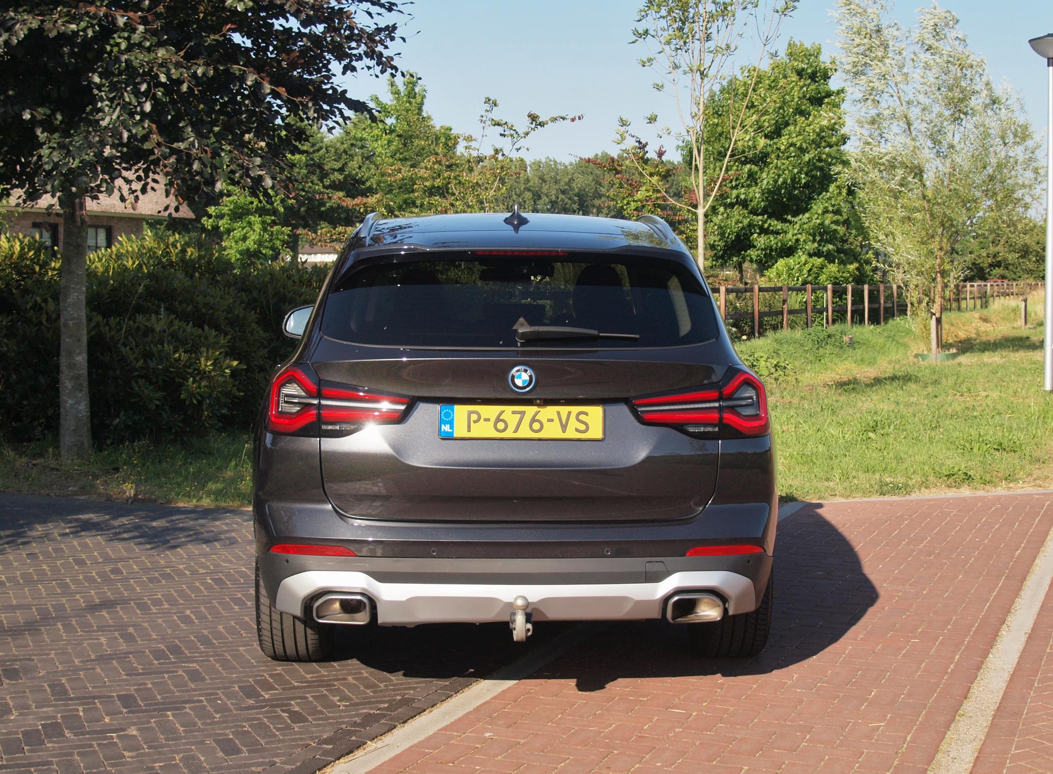 Foto van BMW X3 Xdrive30e