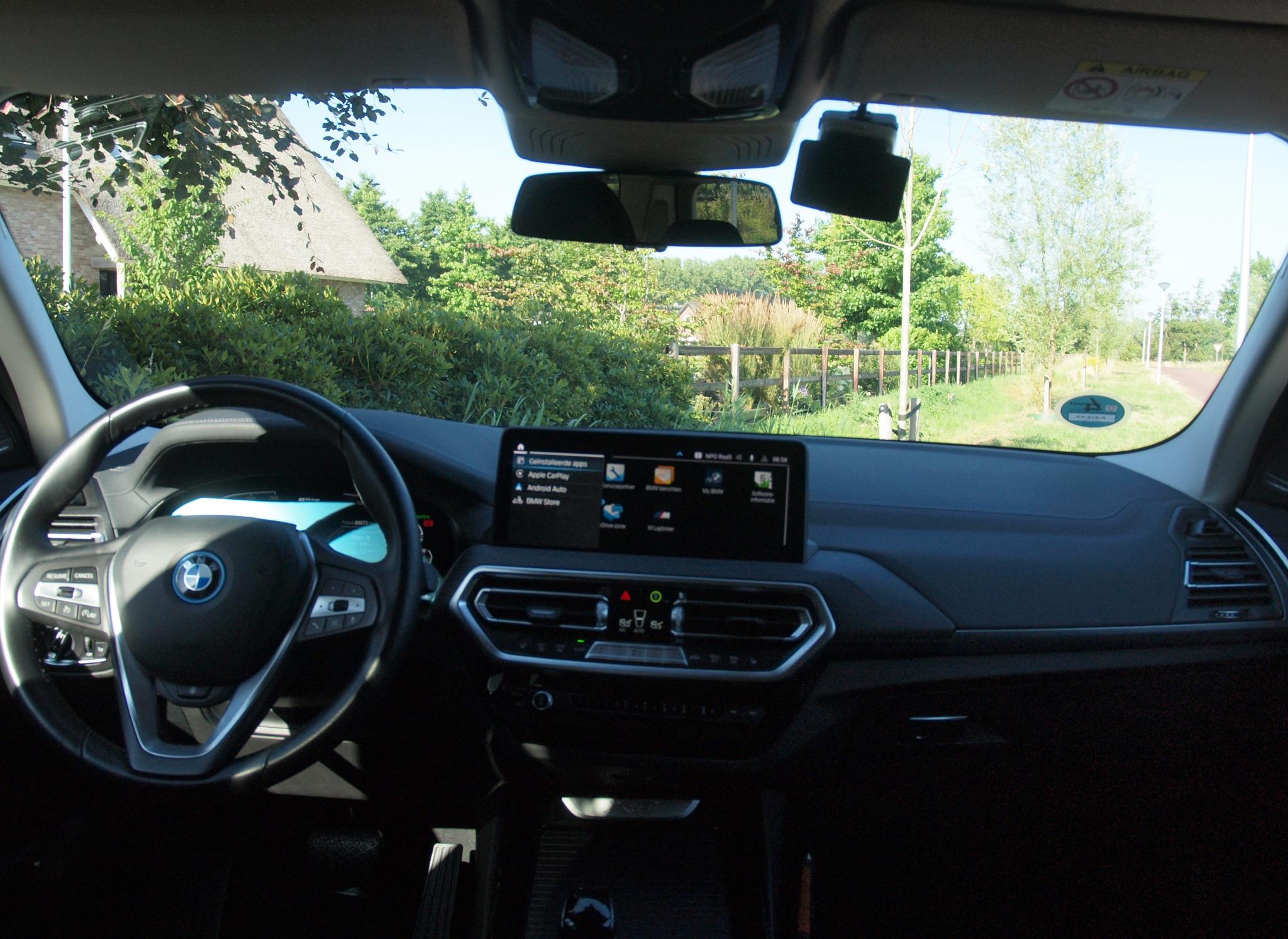 Foto van BMW X3 Xdrive30e