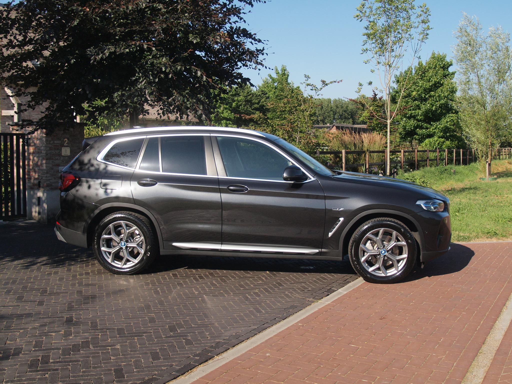 Foto van BMW X3 Xdrive30e