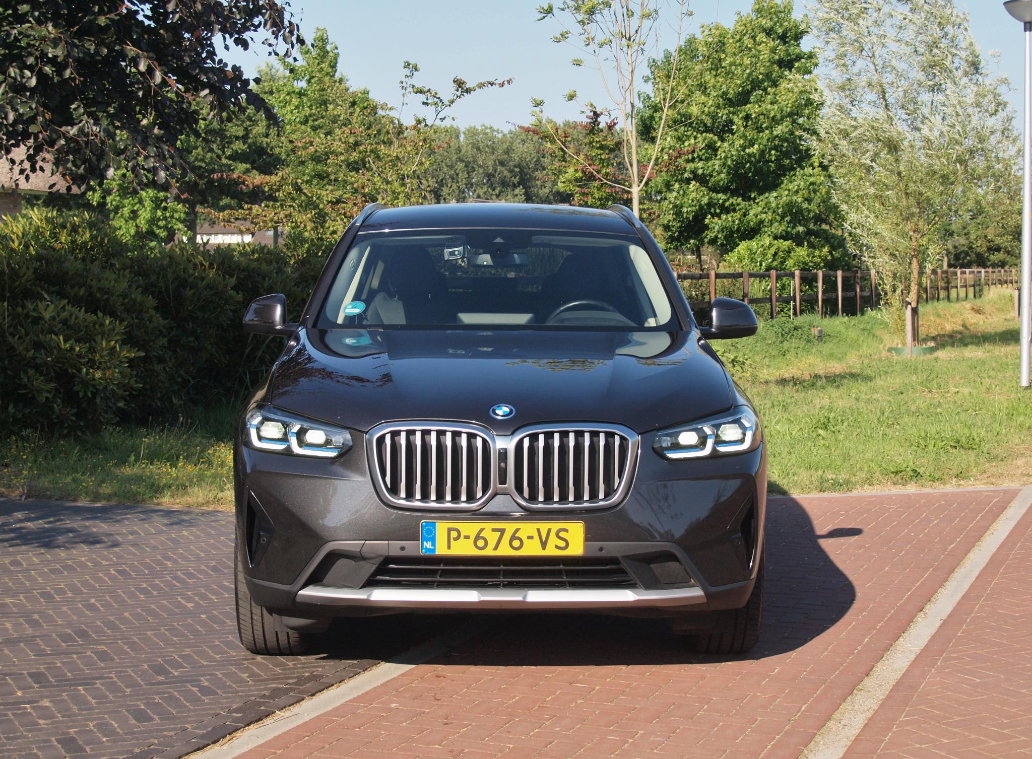 Foto van BMW X3 Xdrive30e