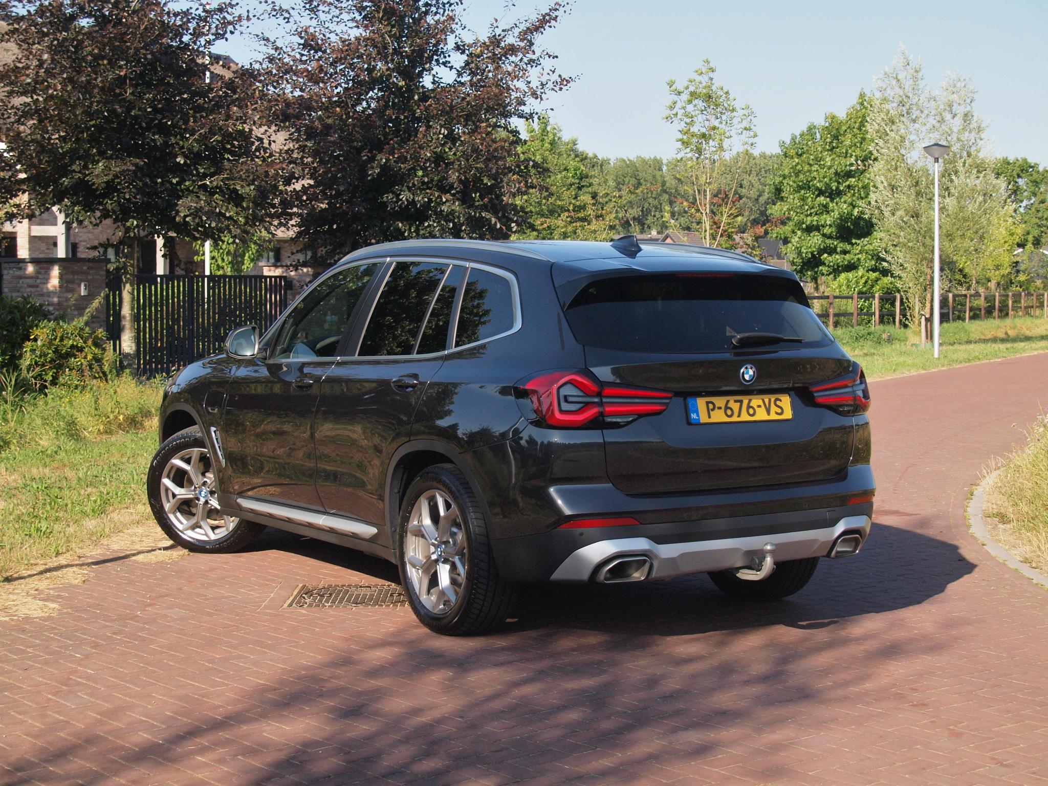 Foto van BMW X3 Xdrive30e