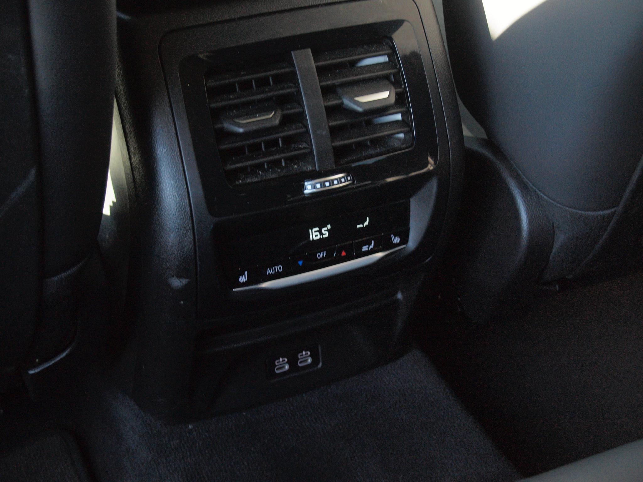 Foto van BMW X3 Xdrive30e
