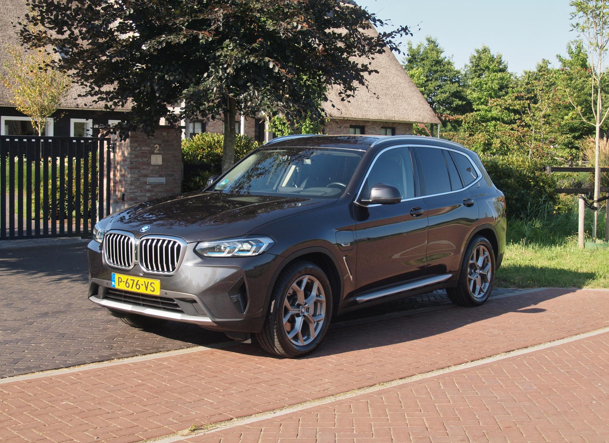 Foto van BMW X3 Xdrive30e