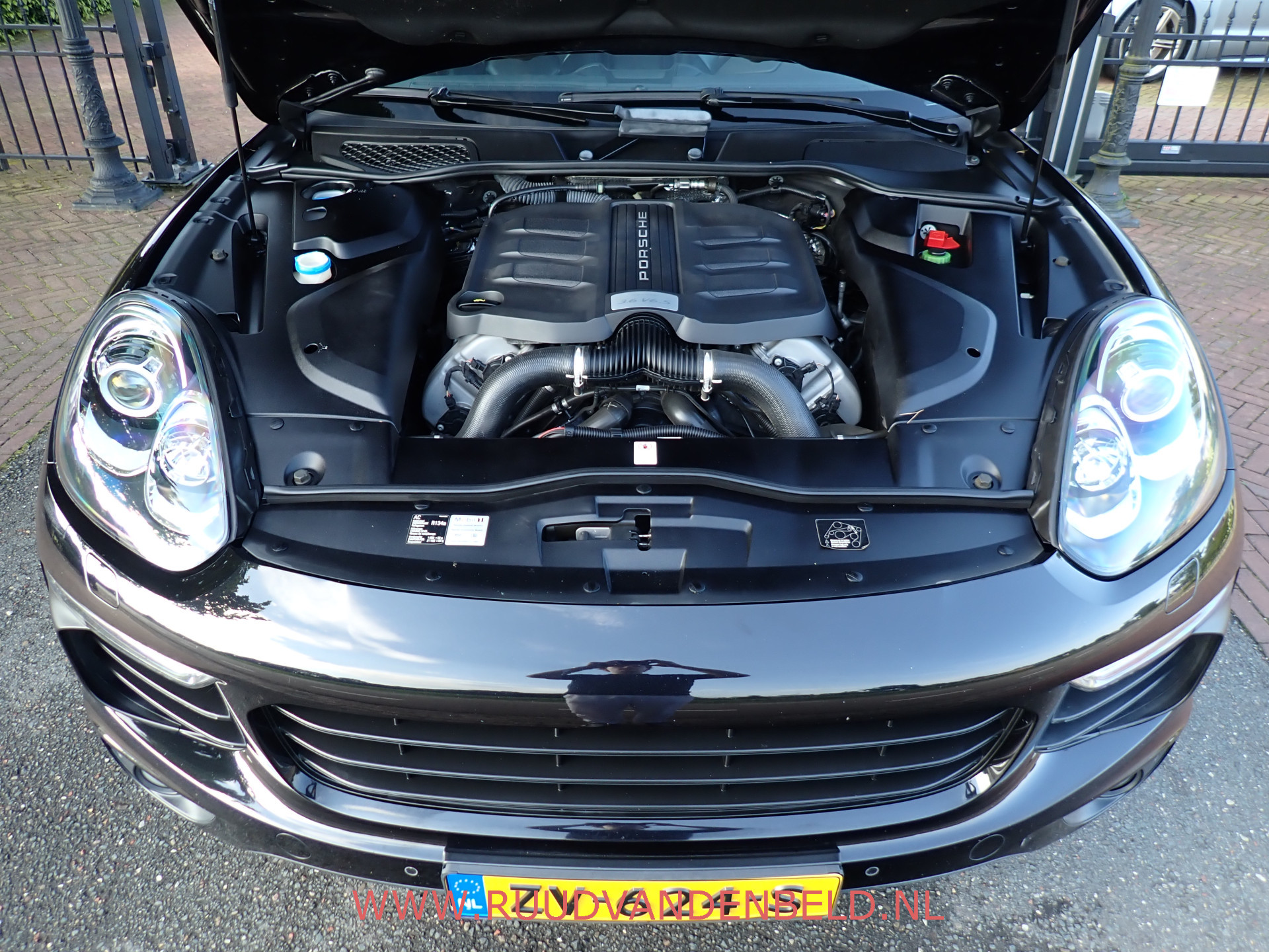 Foto van Porsche Cayenne S