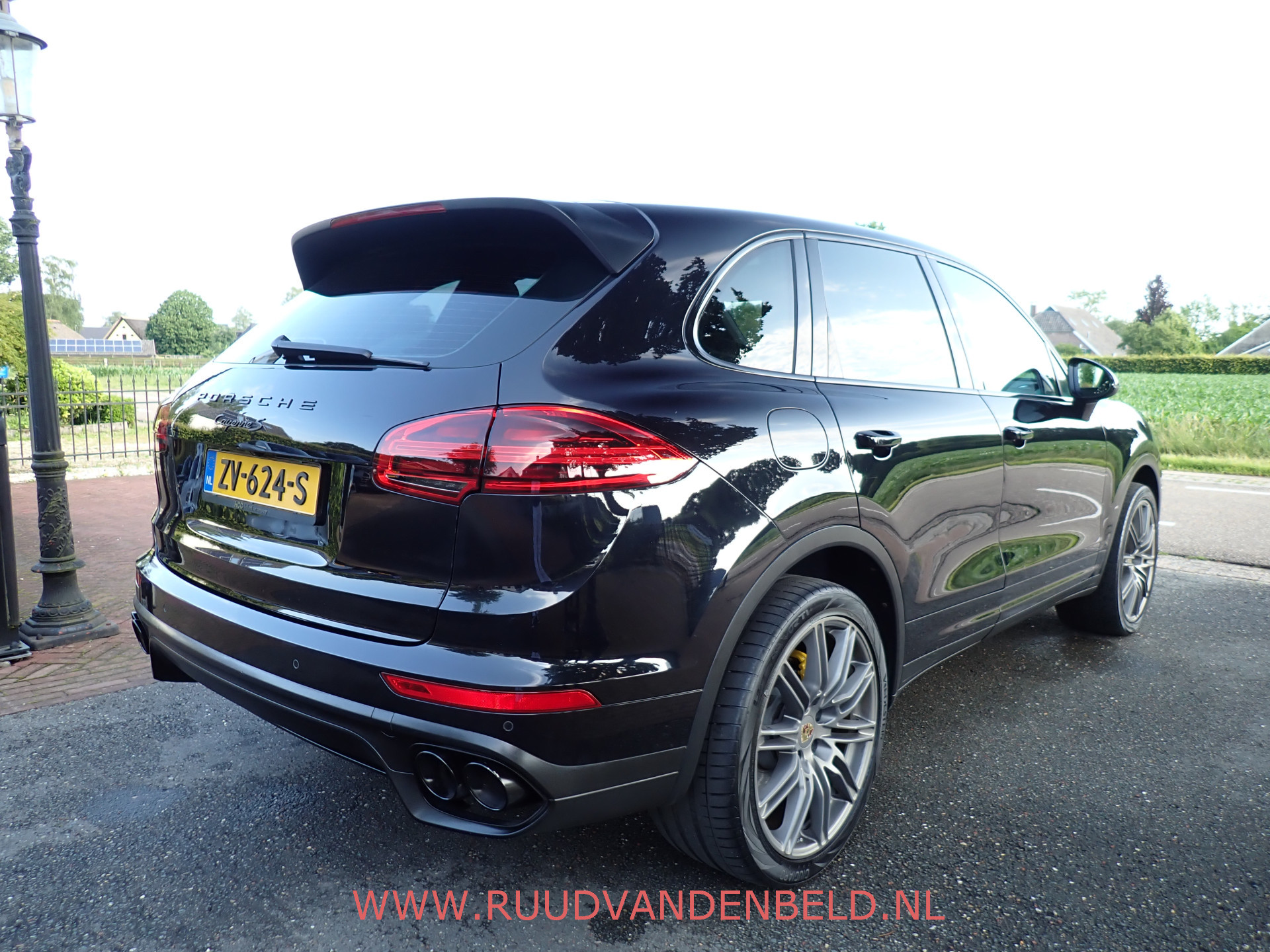 Foto van Porsche Cayenne S