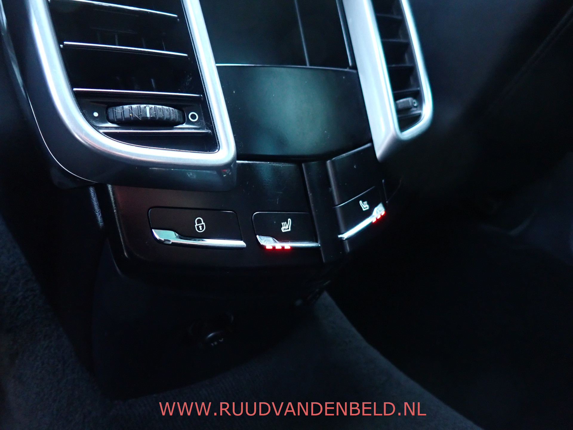 Foto van Porsche Cayenne S