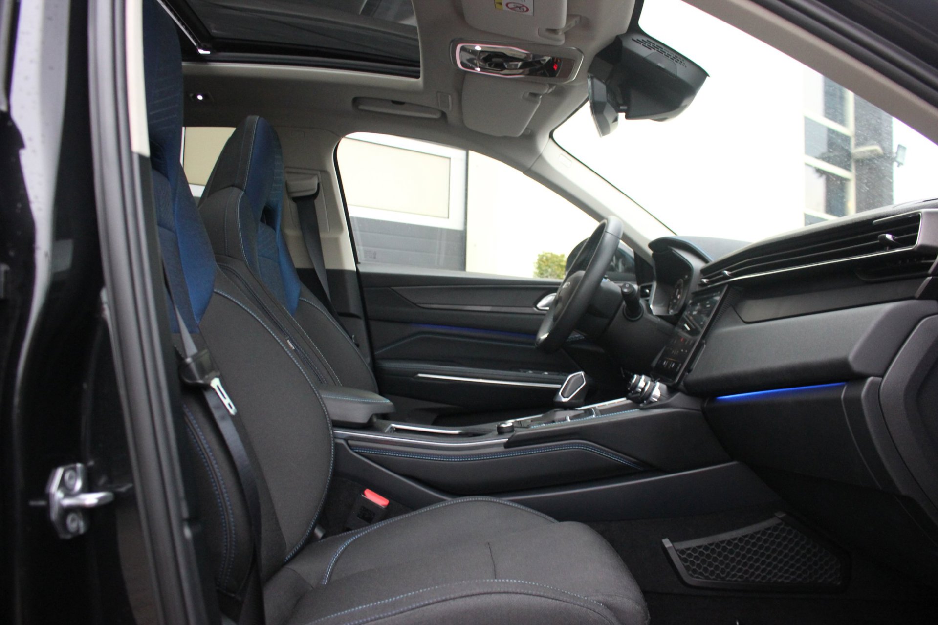 Foto van Lynk&co LYNK & Co 01