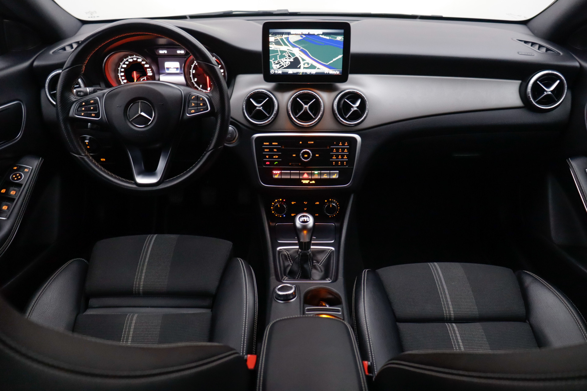 Foto van Mercedes-Benz Cla