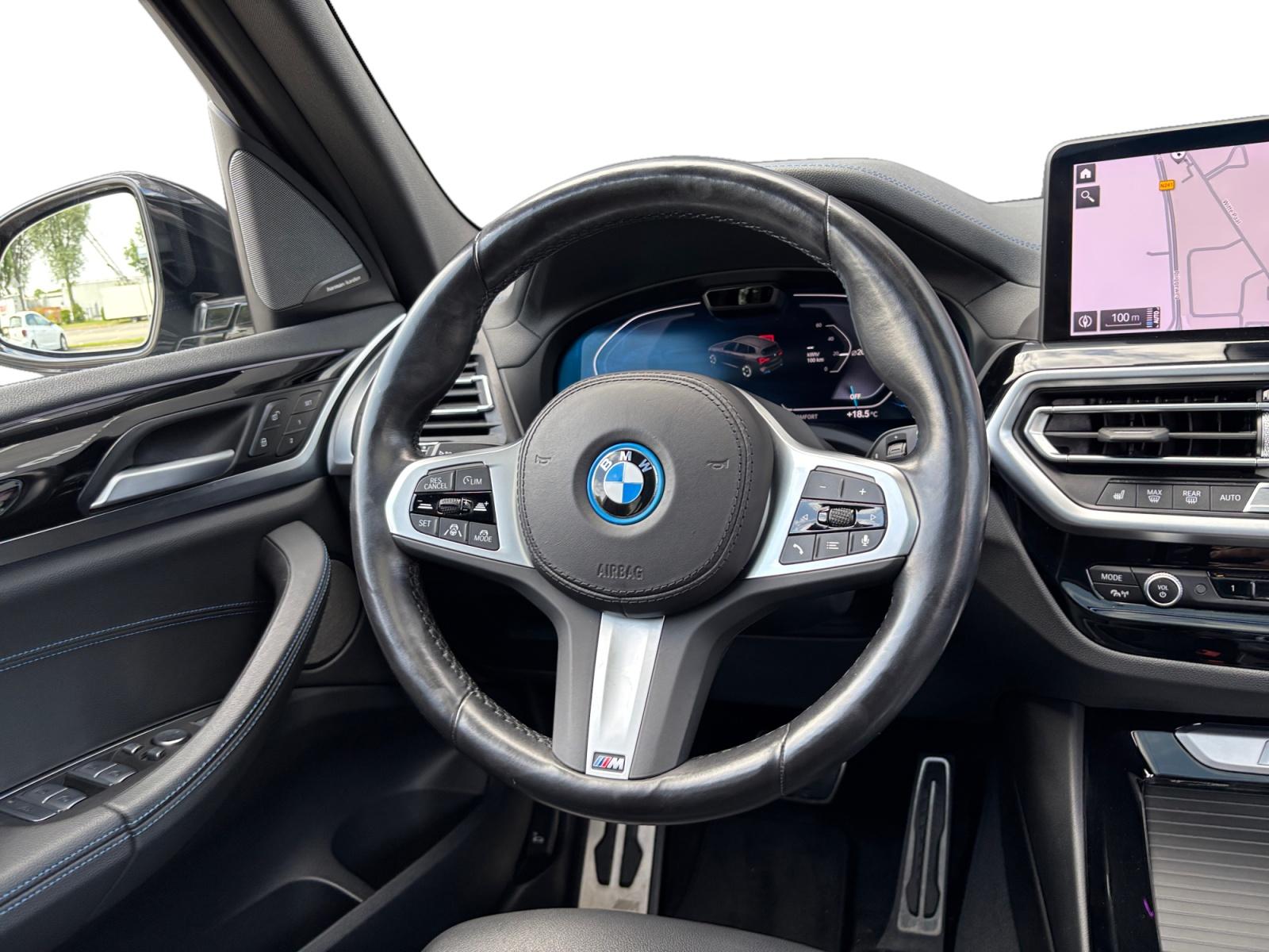Foto van BMW Ix3