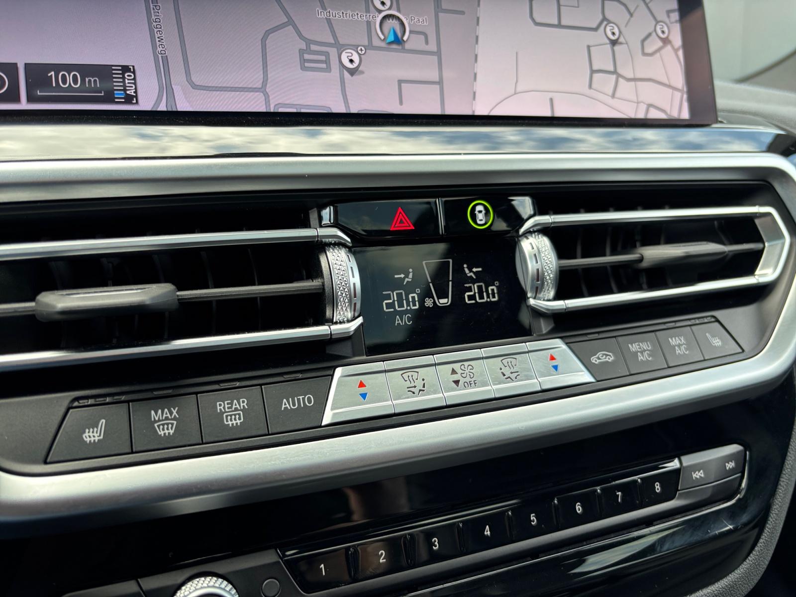 Foto van BMW Ix3