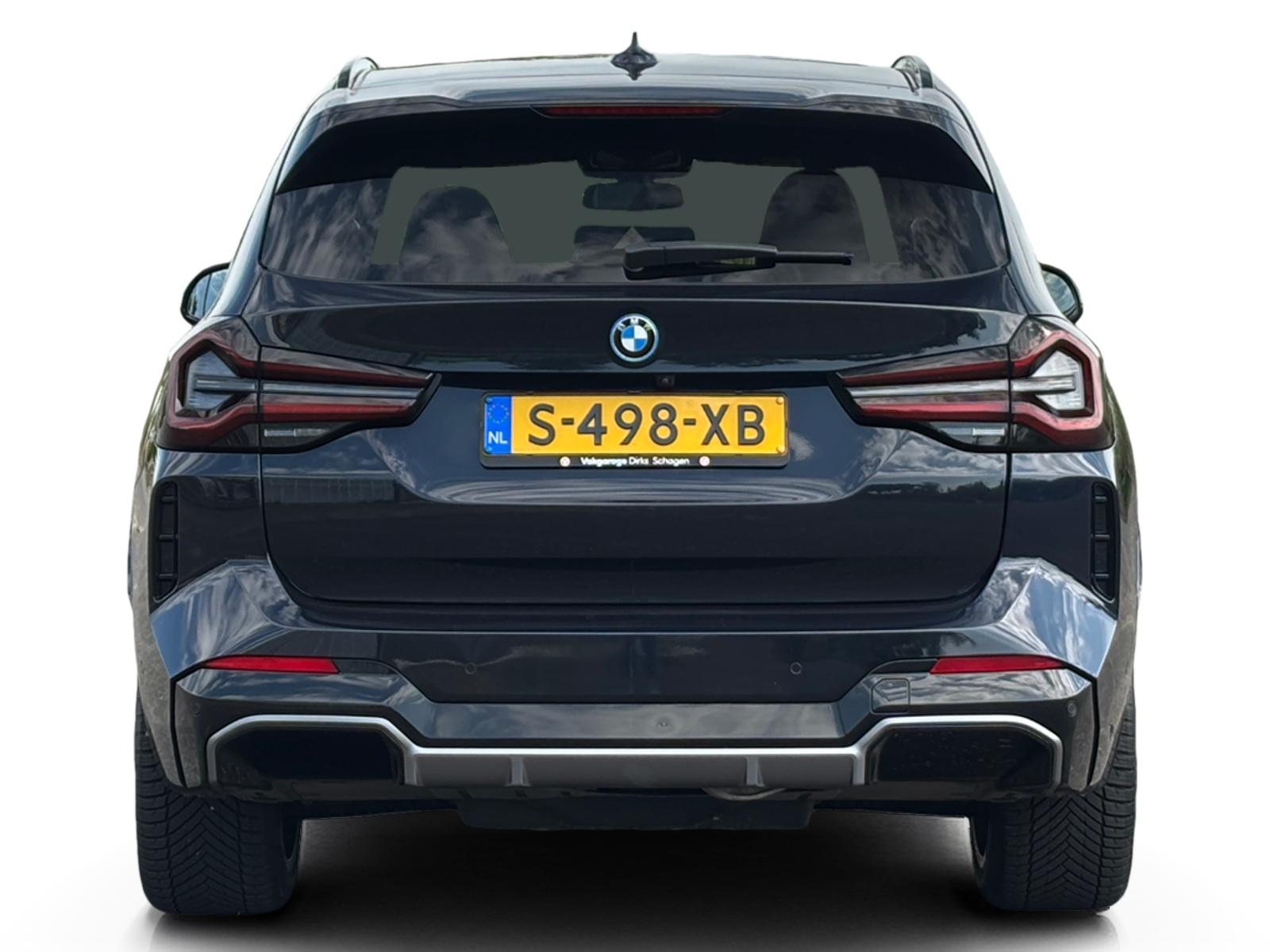 Foto van BMW Ix3