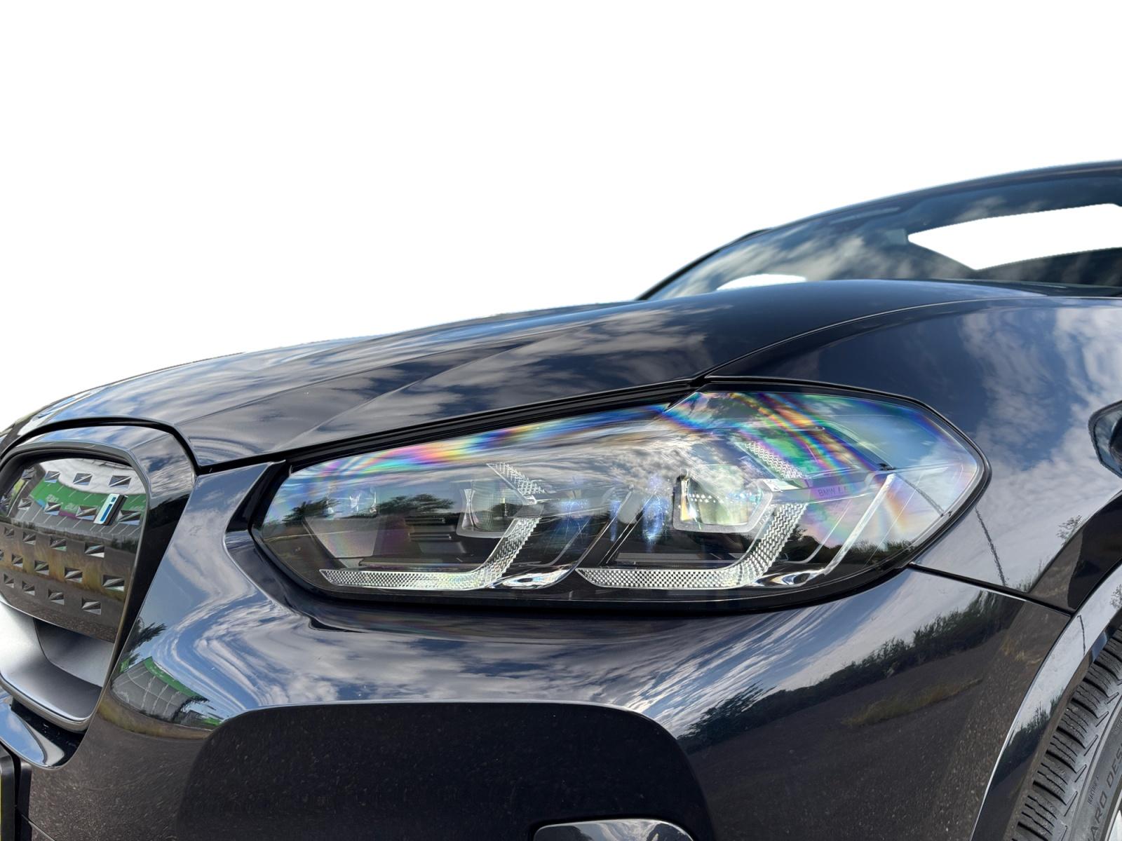 Foto van BMW Ix3