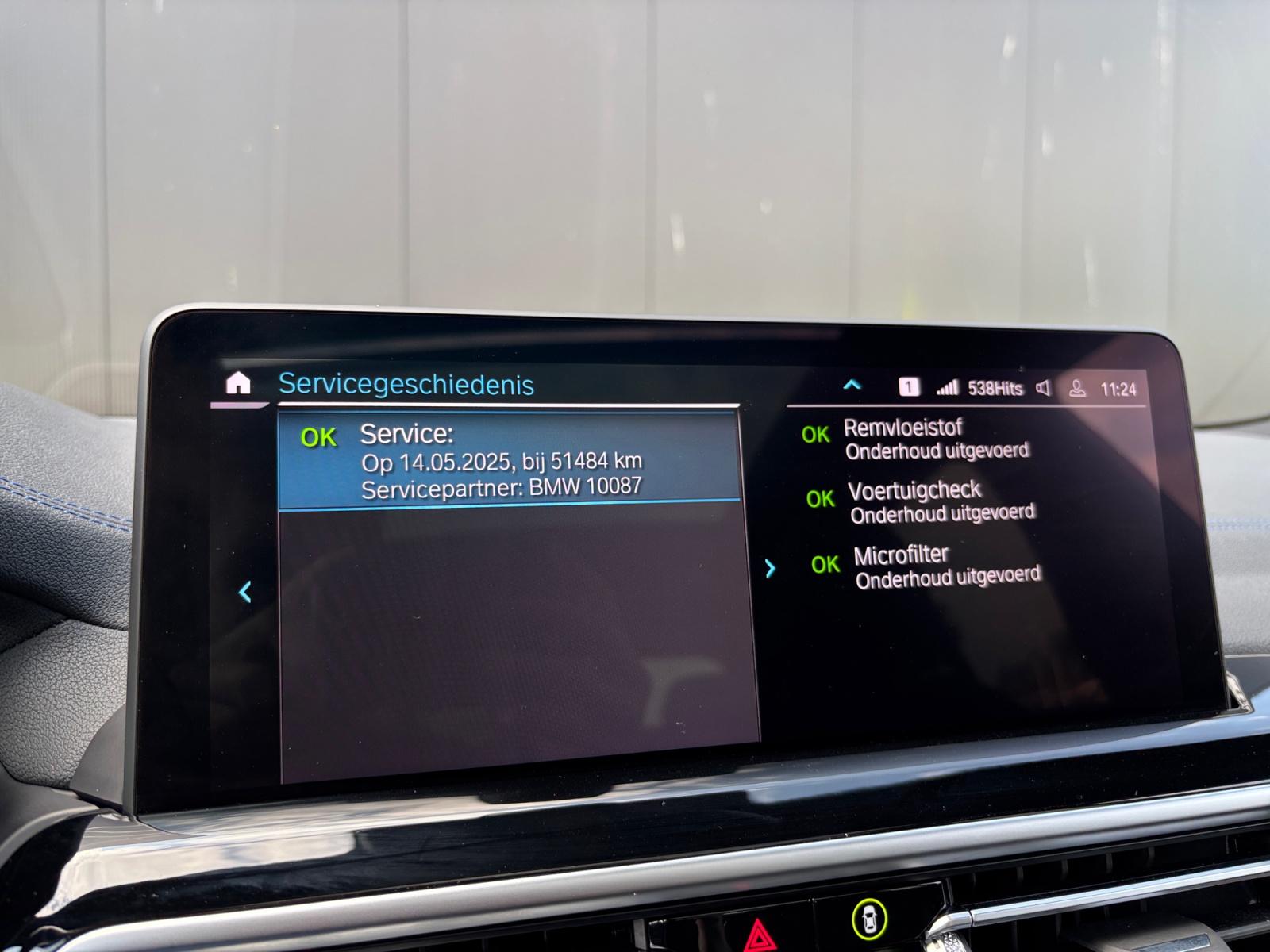 Foto van BMW Ix3