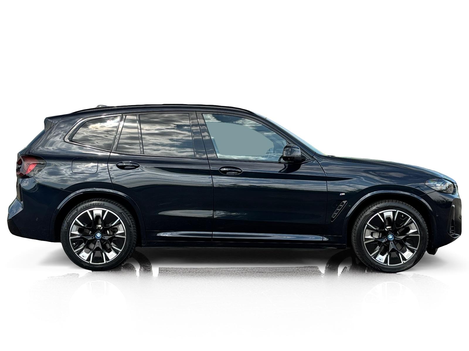 Foto van BMW Ix3