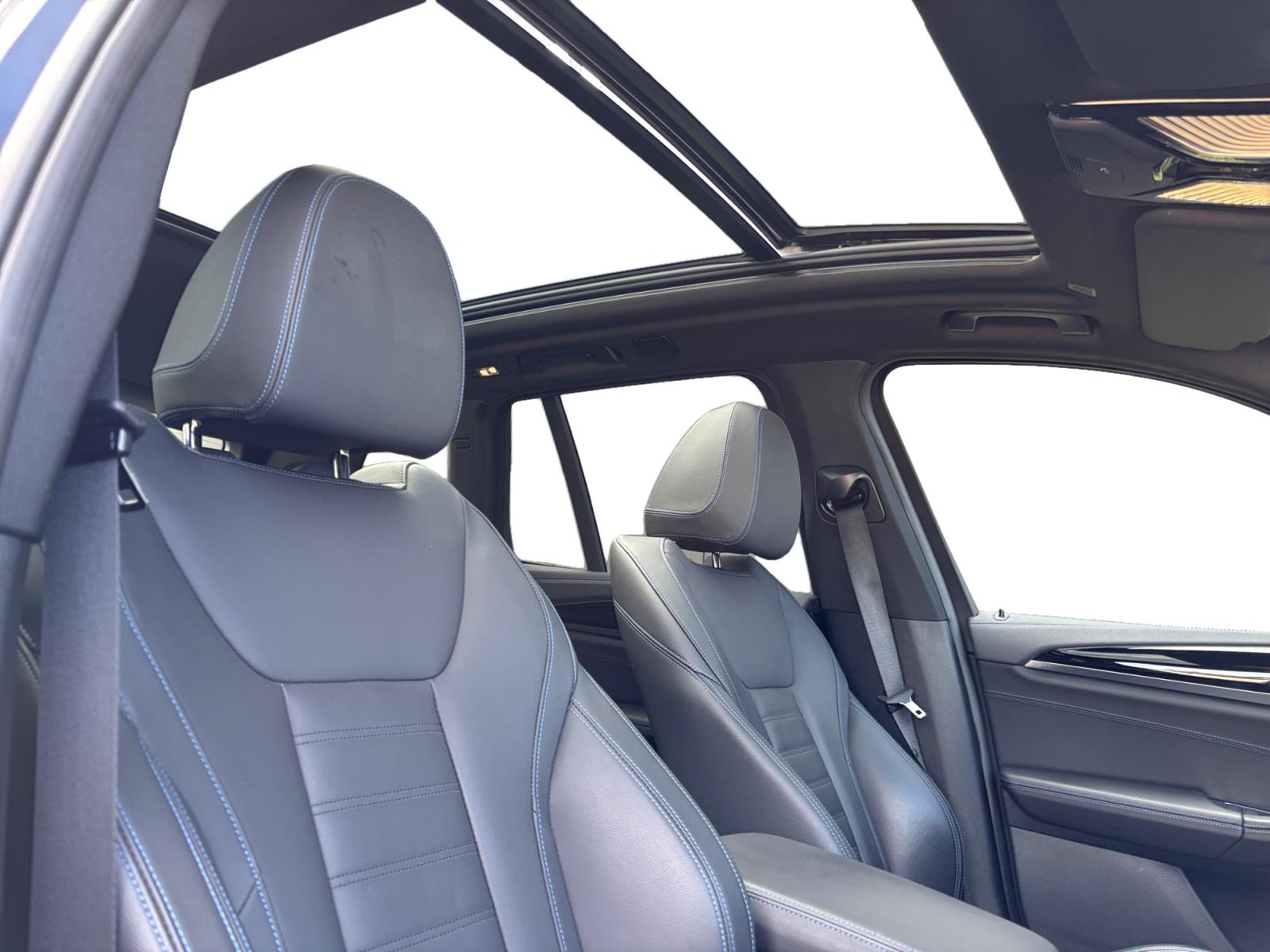Foto van BMW Ix3