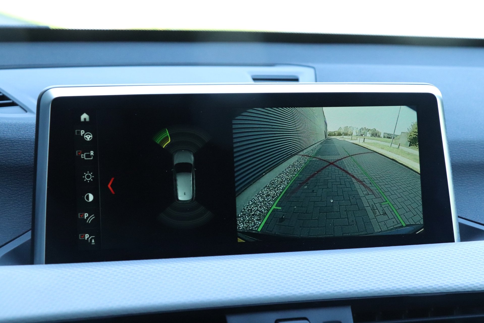 Foto van BMW X1 Sdrive20i